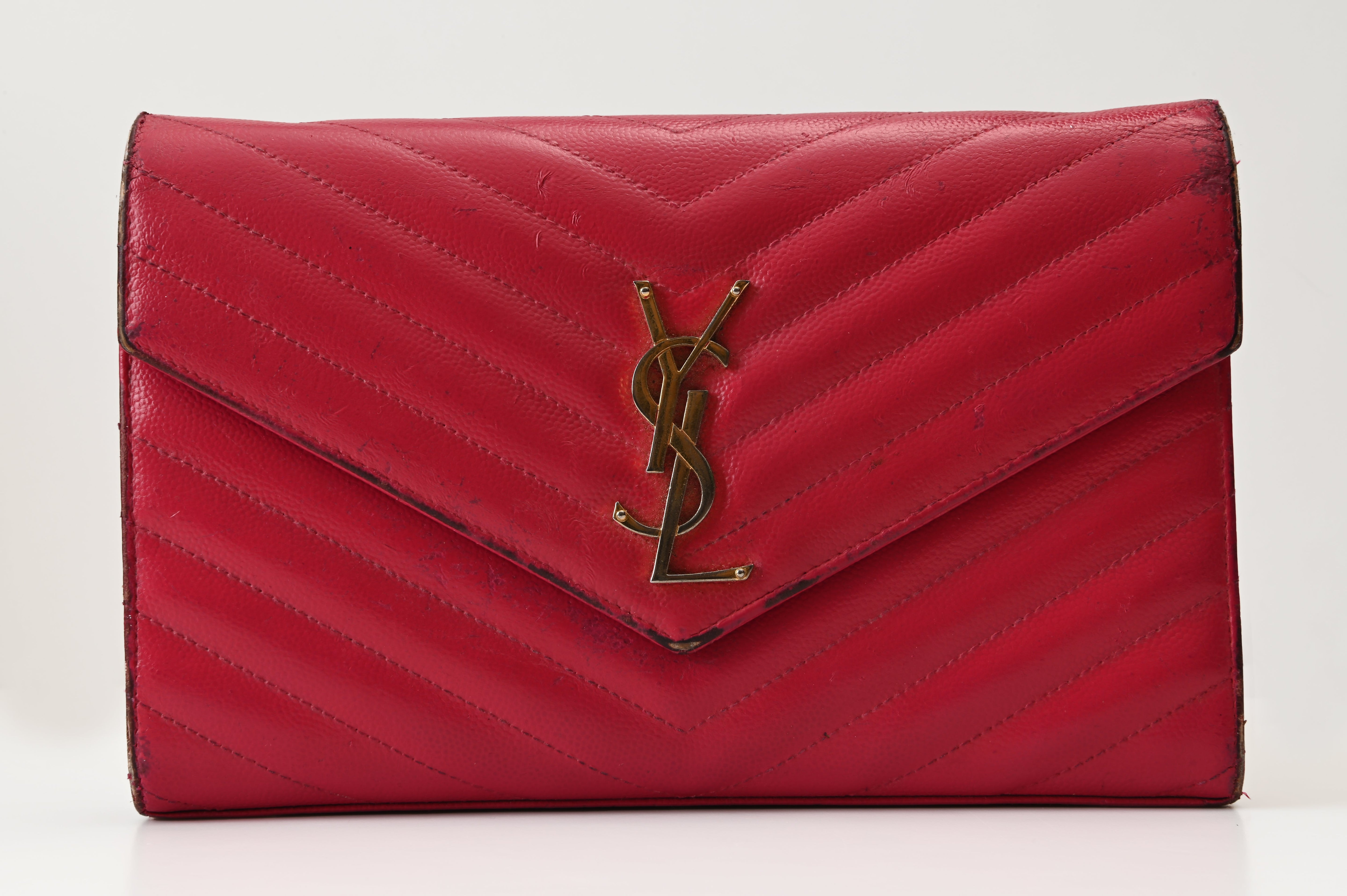 Reviving YSL Kate WOC in caviar leather and gold hardware