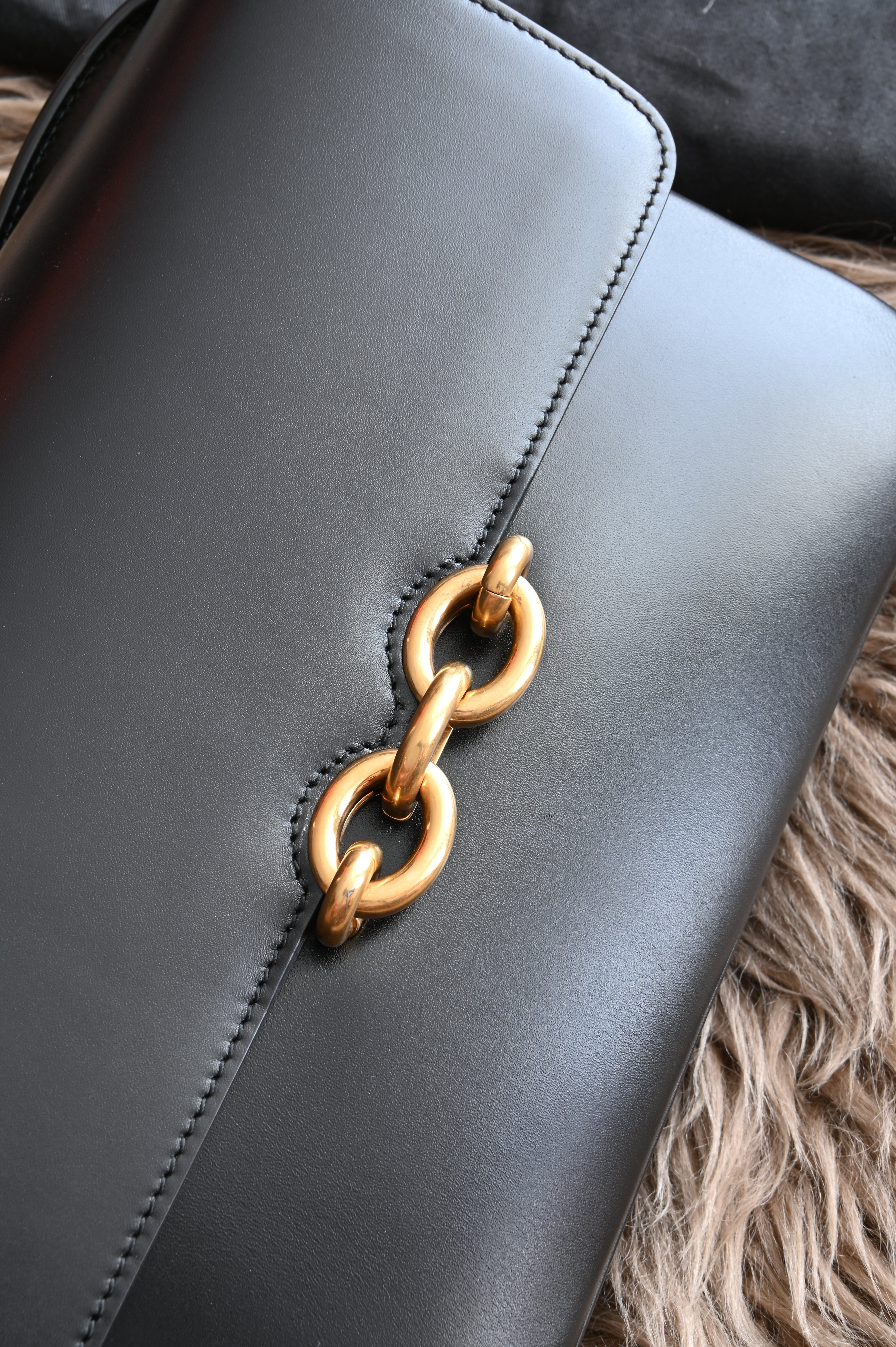 Saint Laurent Le Maillon Shoulder bag