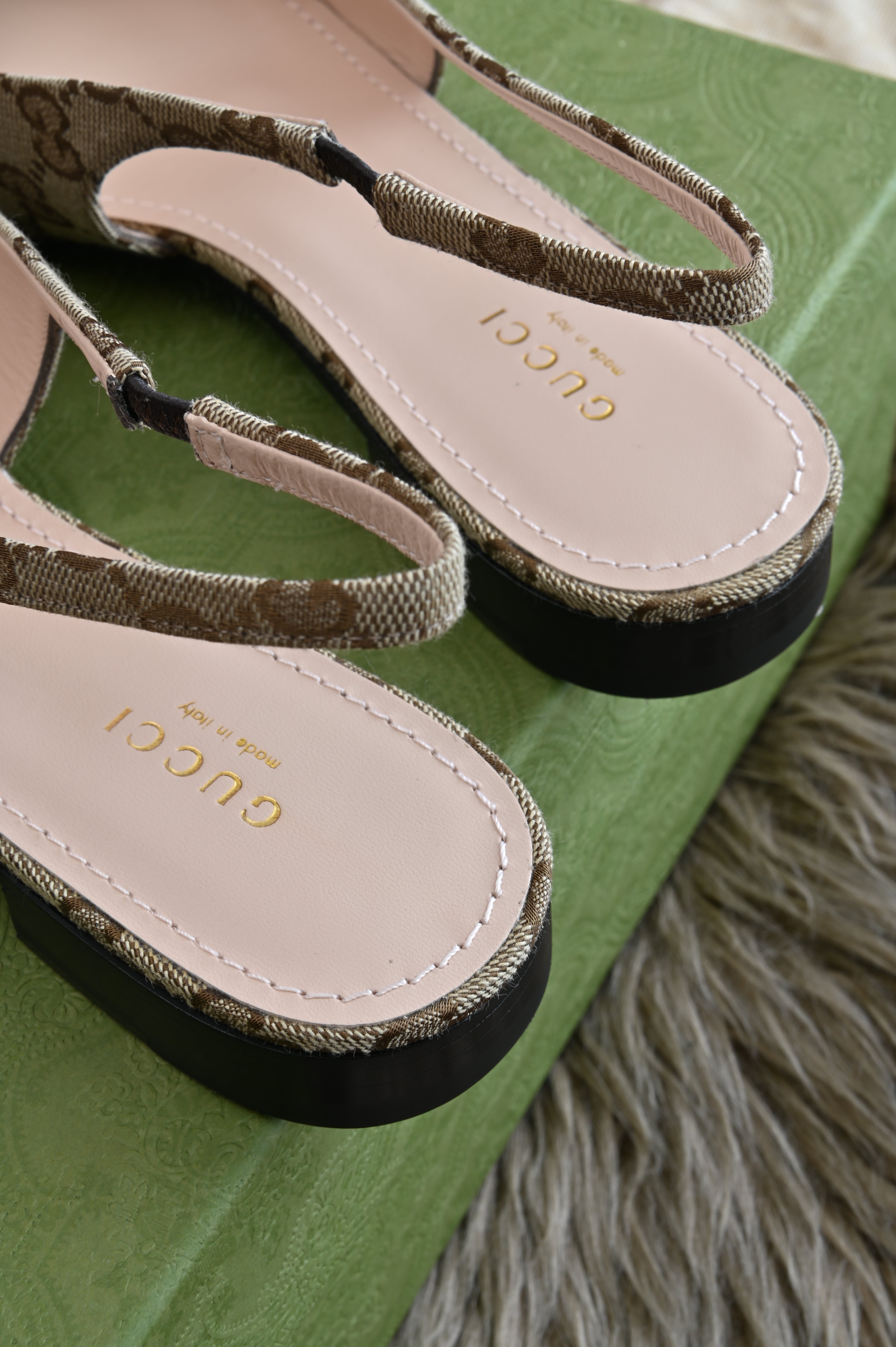 Gucci GG monogram Slingback