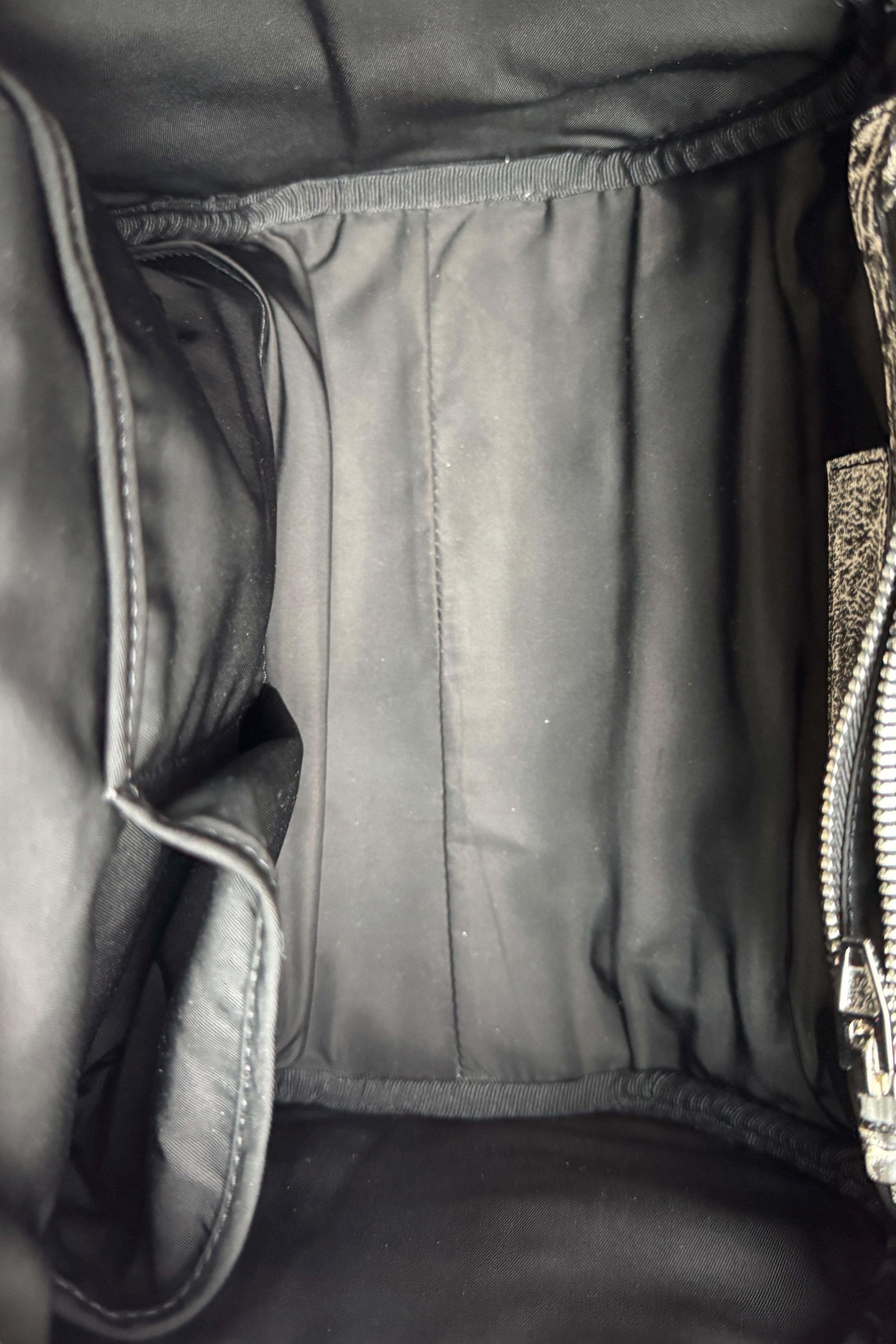 Alexander Wang White Black Grained Rocco Bag inside