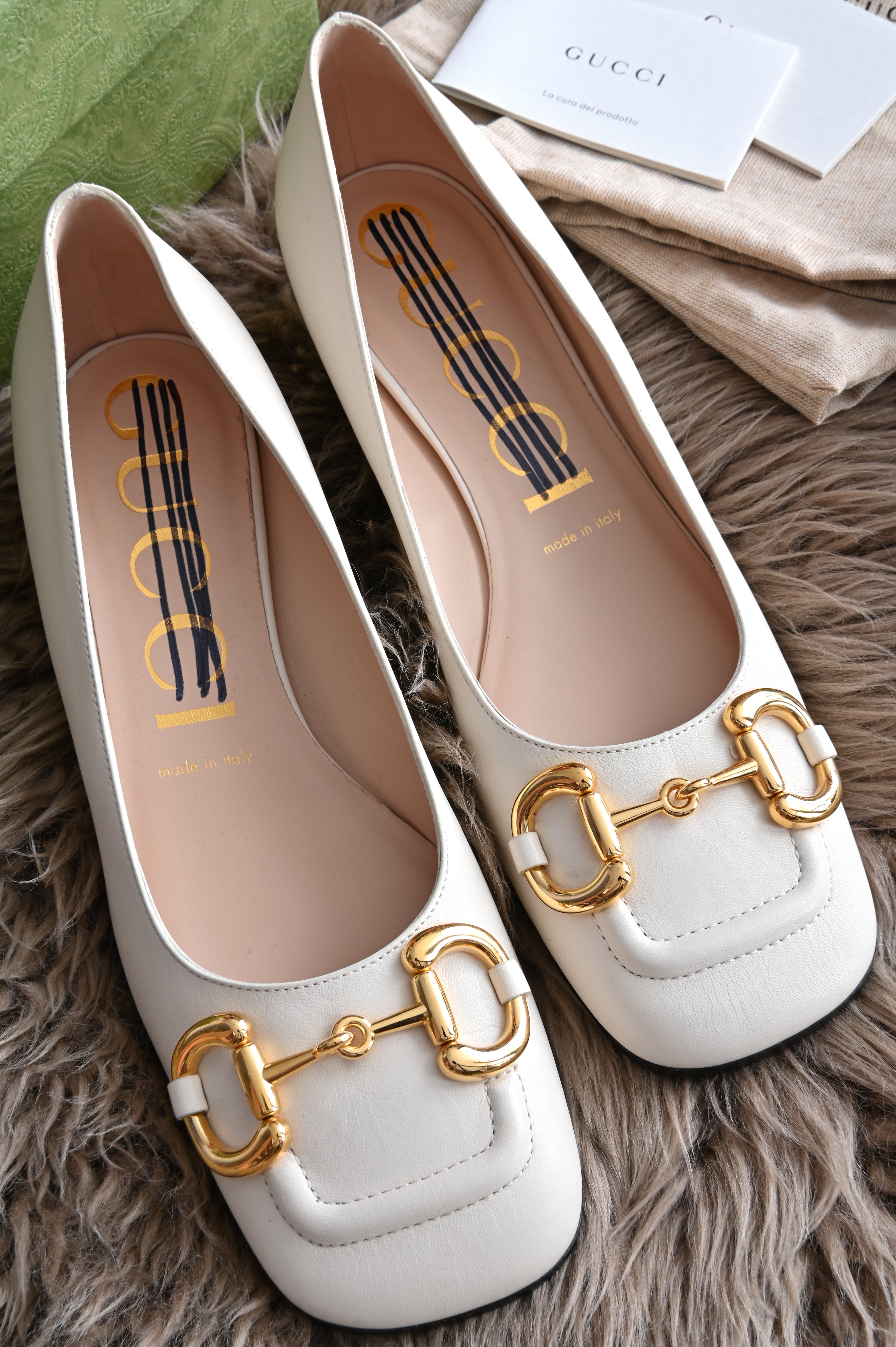 Gucci Horsebit loafers in cream white