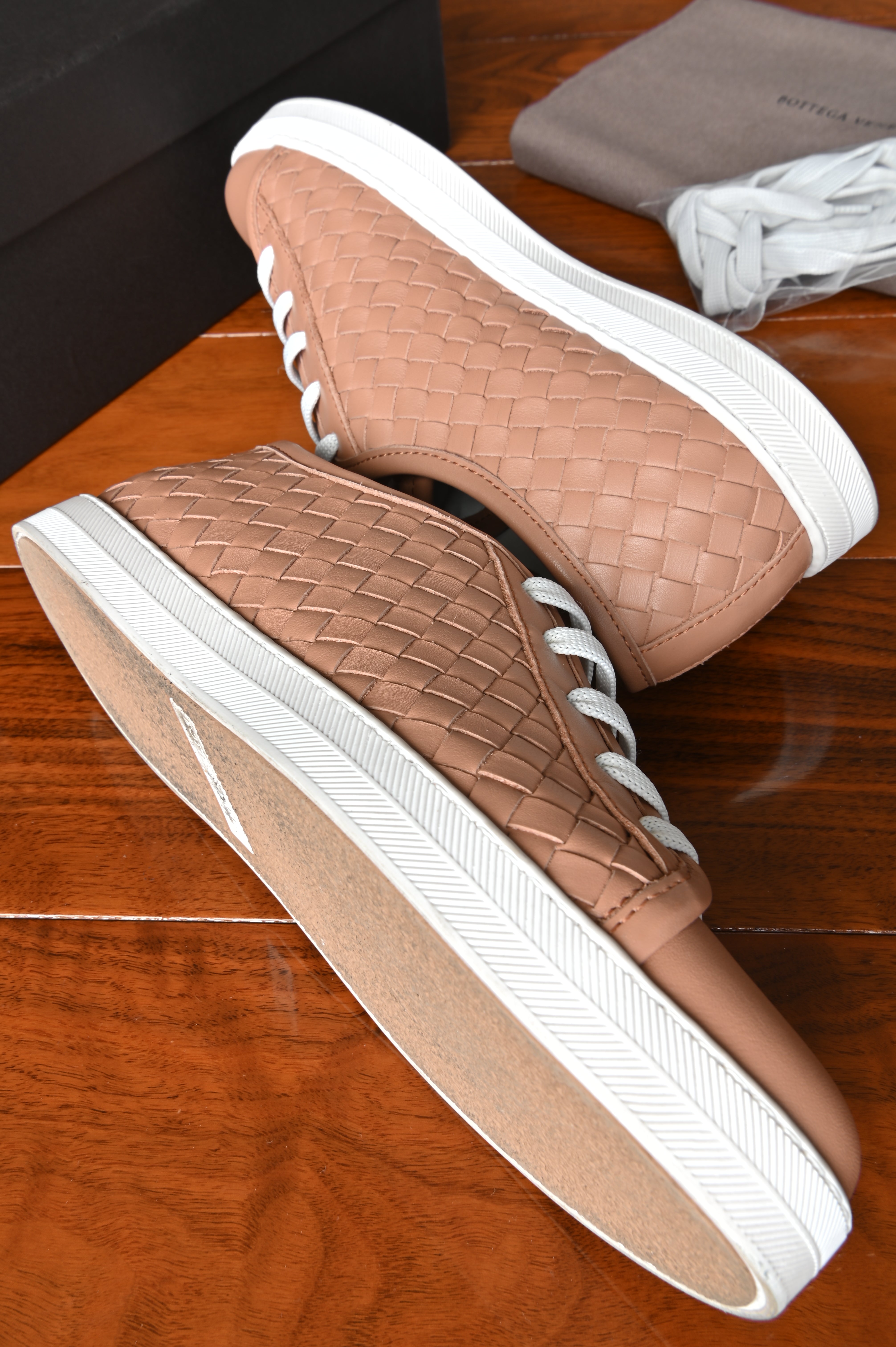 Bottega Veneta Pink Speedster Leather Sneakers side
