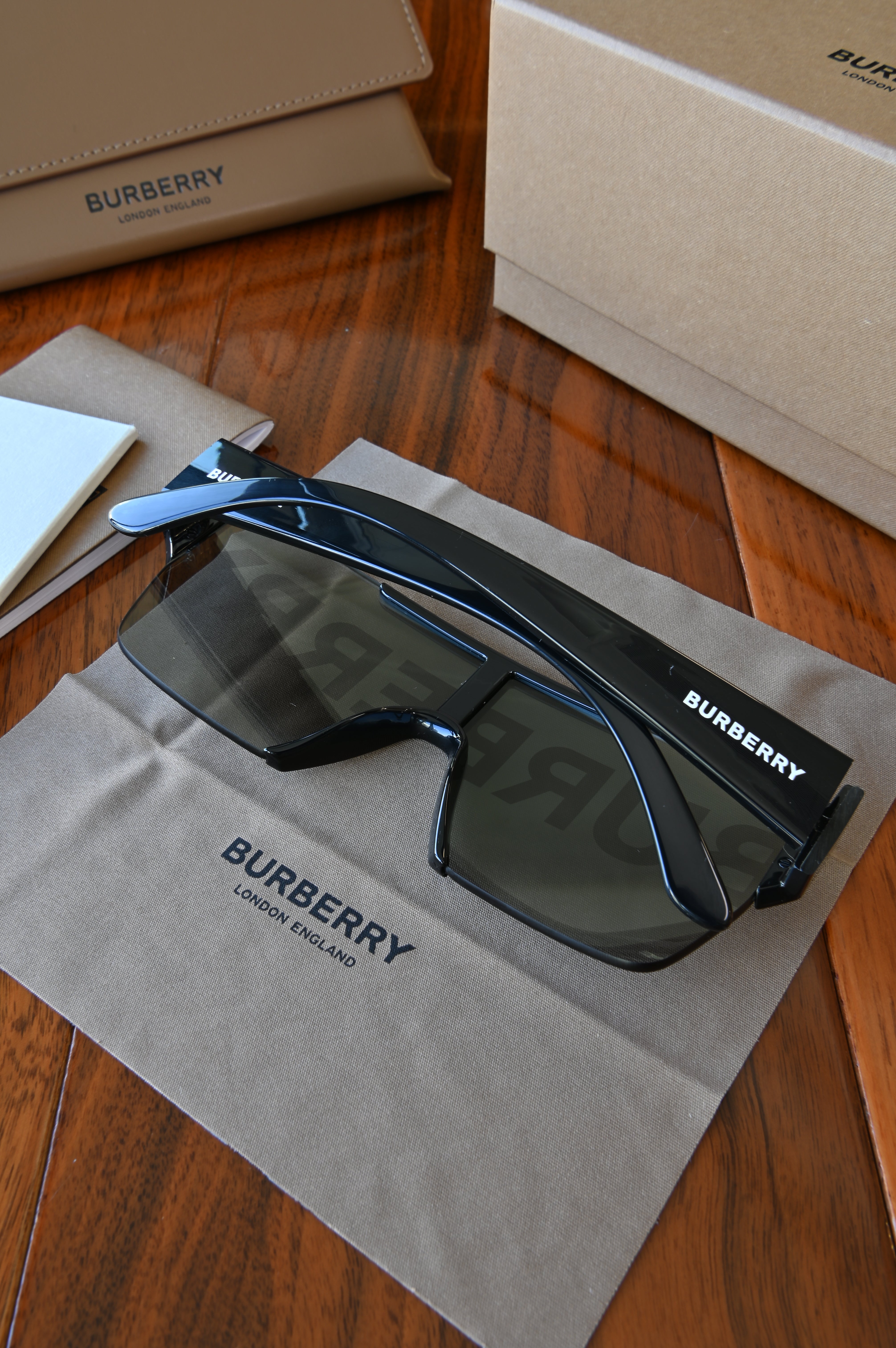 Burberry Logo Sports Sunglasses back