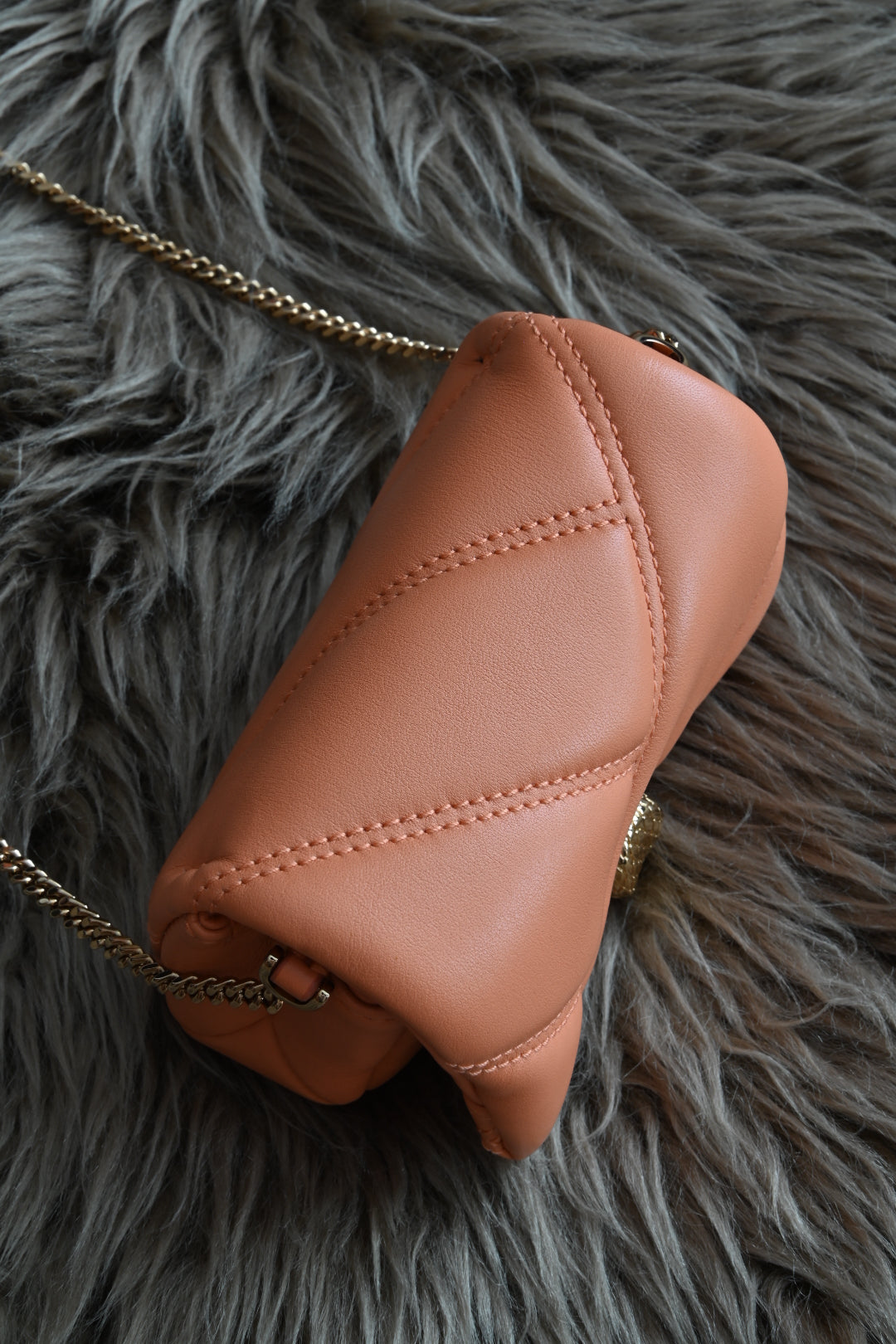 Bvlgari Serpenti Cabochon mini crossbody bag top