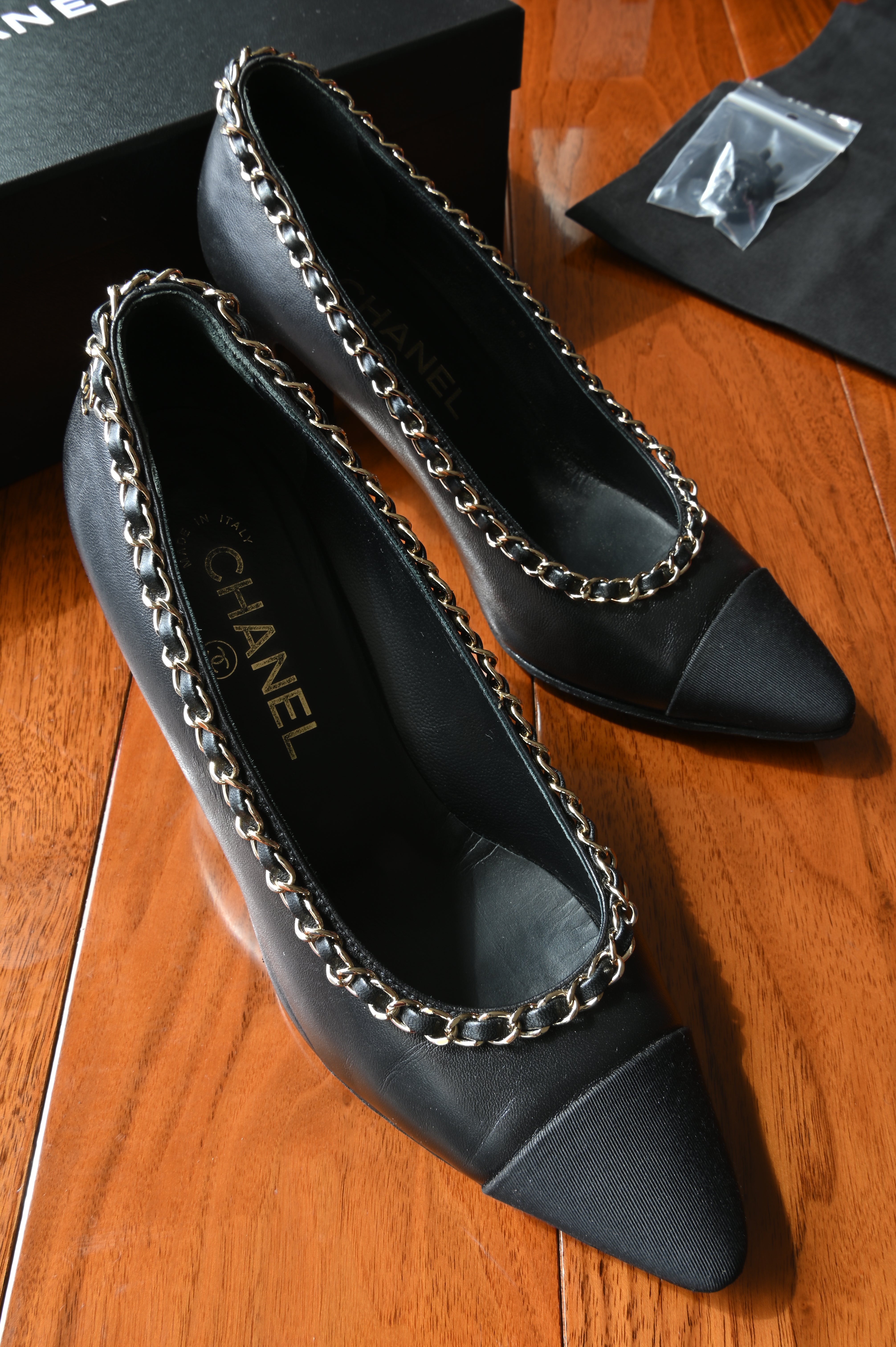 Chanel Black Lamb Leather Chain Pumps