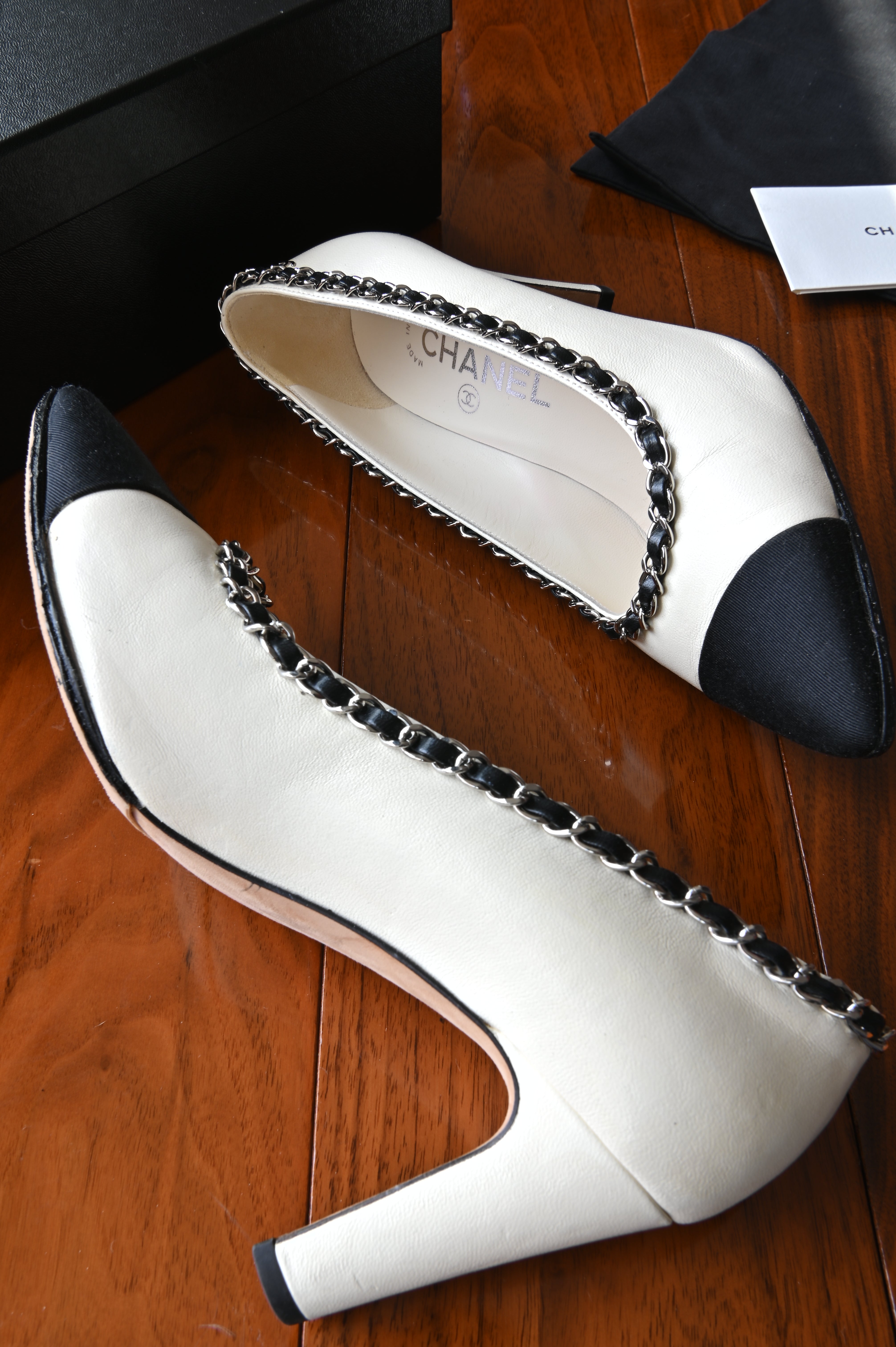 Chanel White Lamb Leather Chain Pumps side two