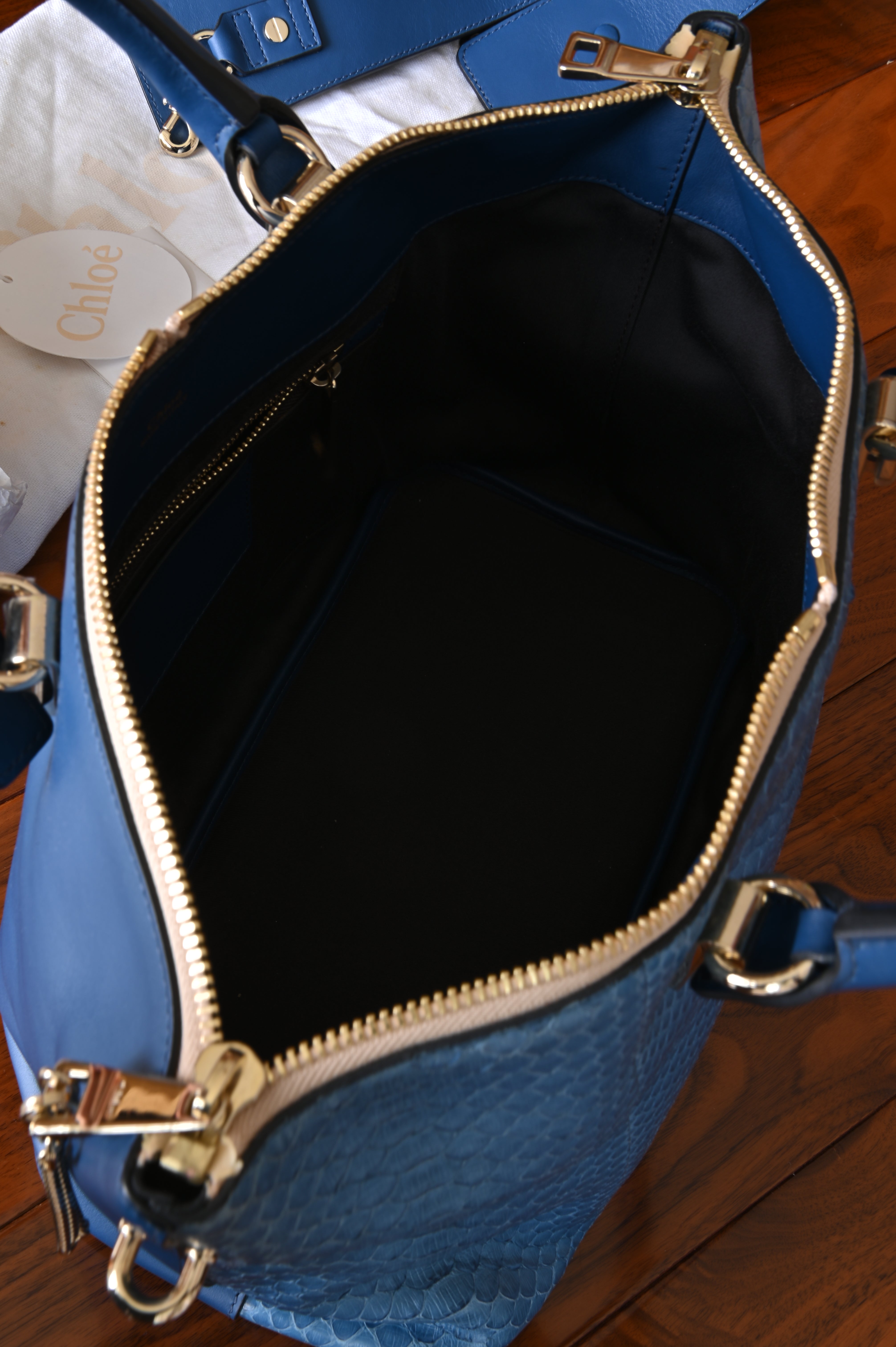 Chloé Baylee Python Crossbody Bag open