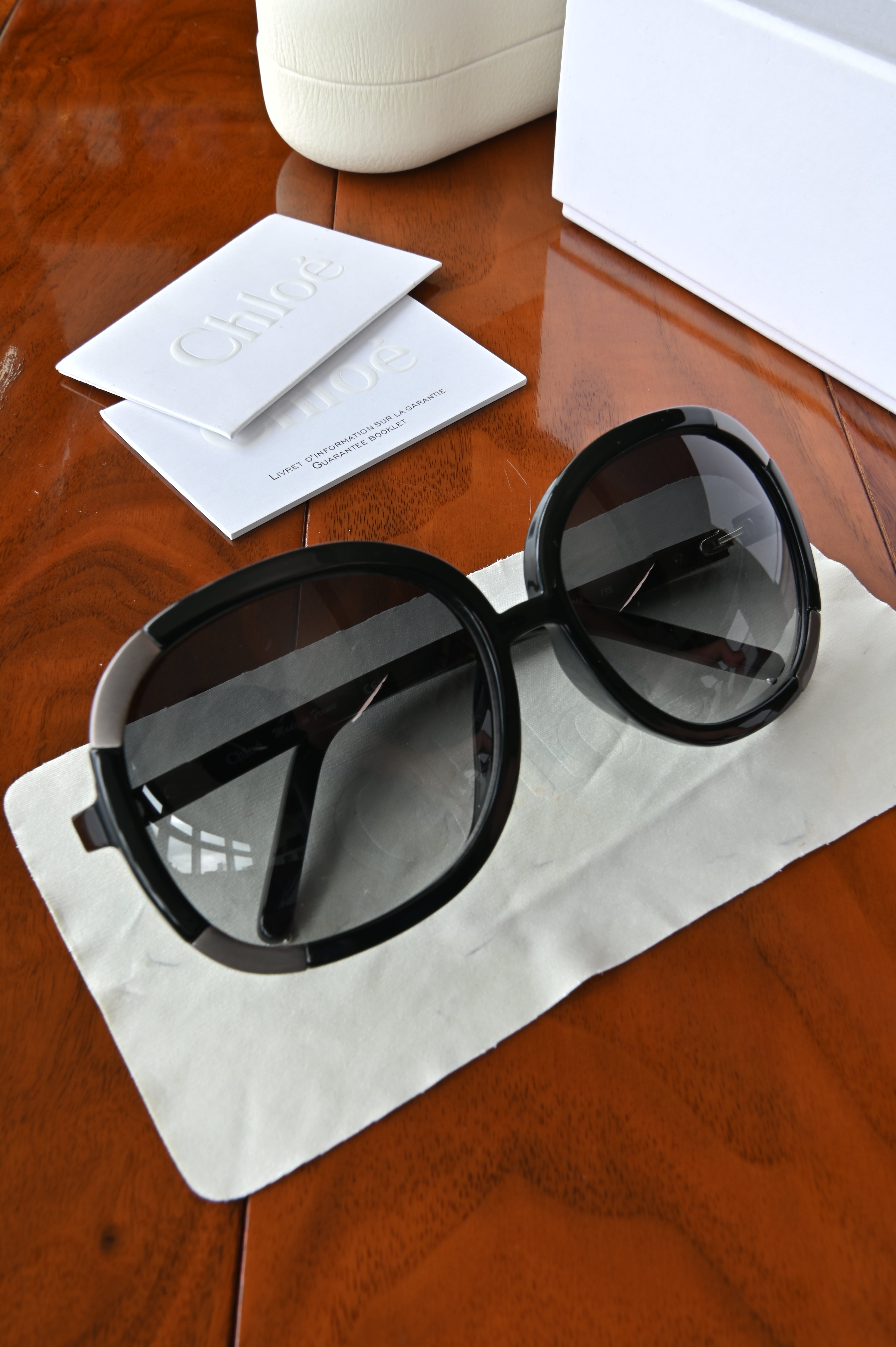 Chloe Black Rounded Silver Corner Sunglasses