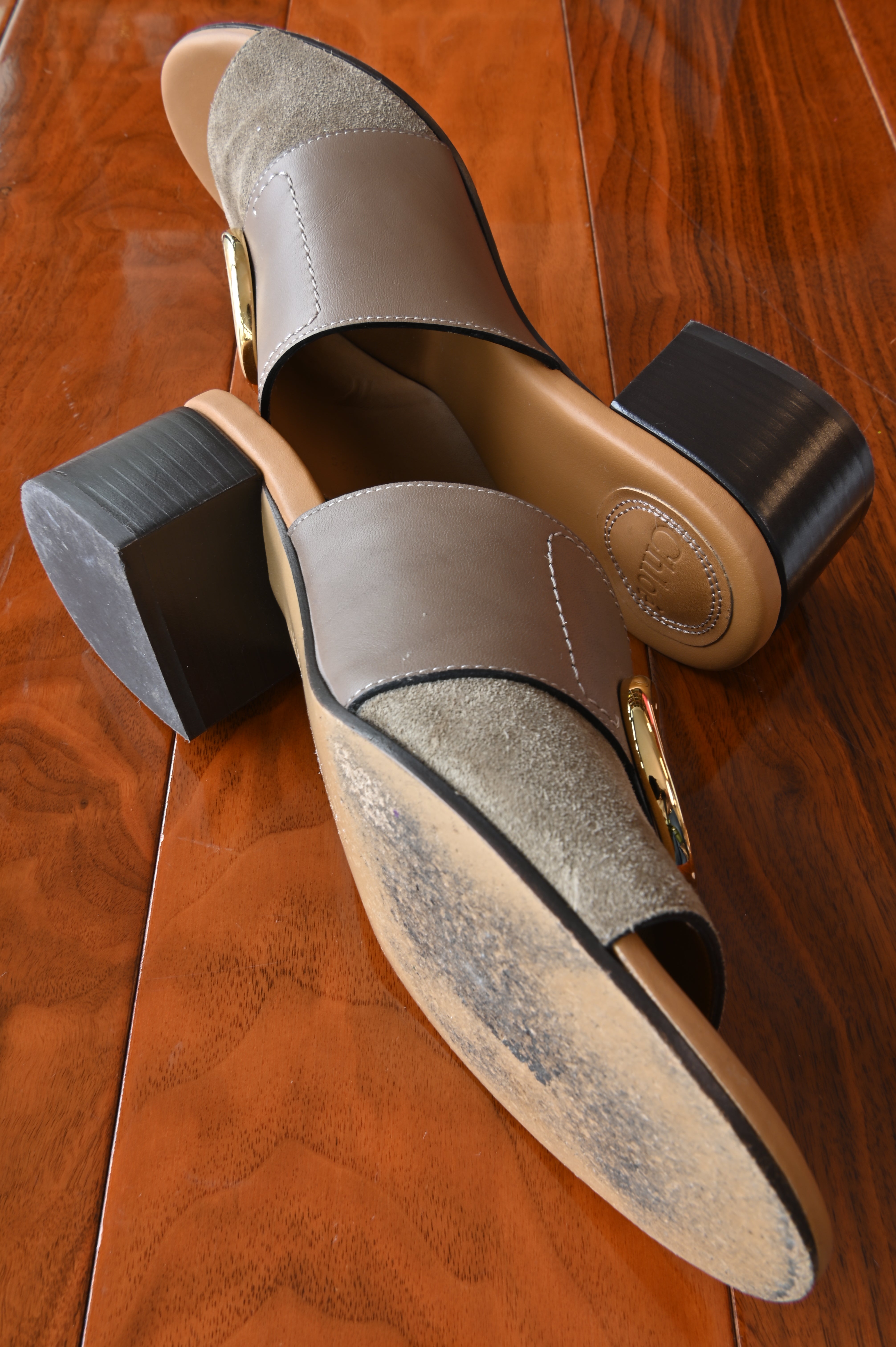Chloe Logo Brown Suede Leather Sandals side