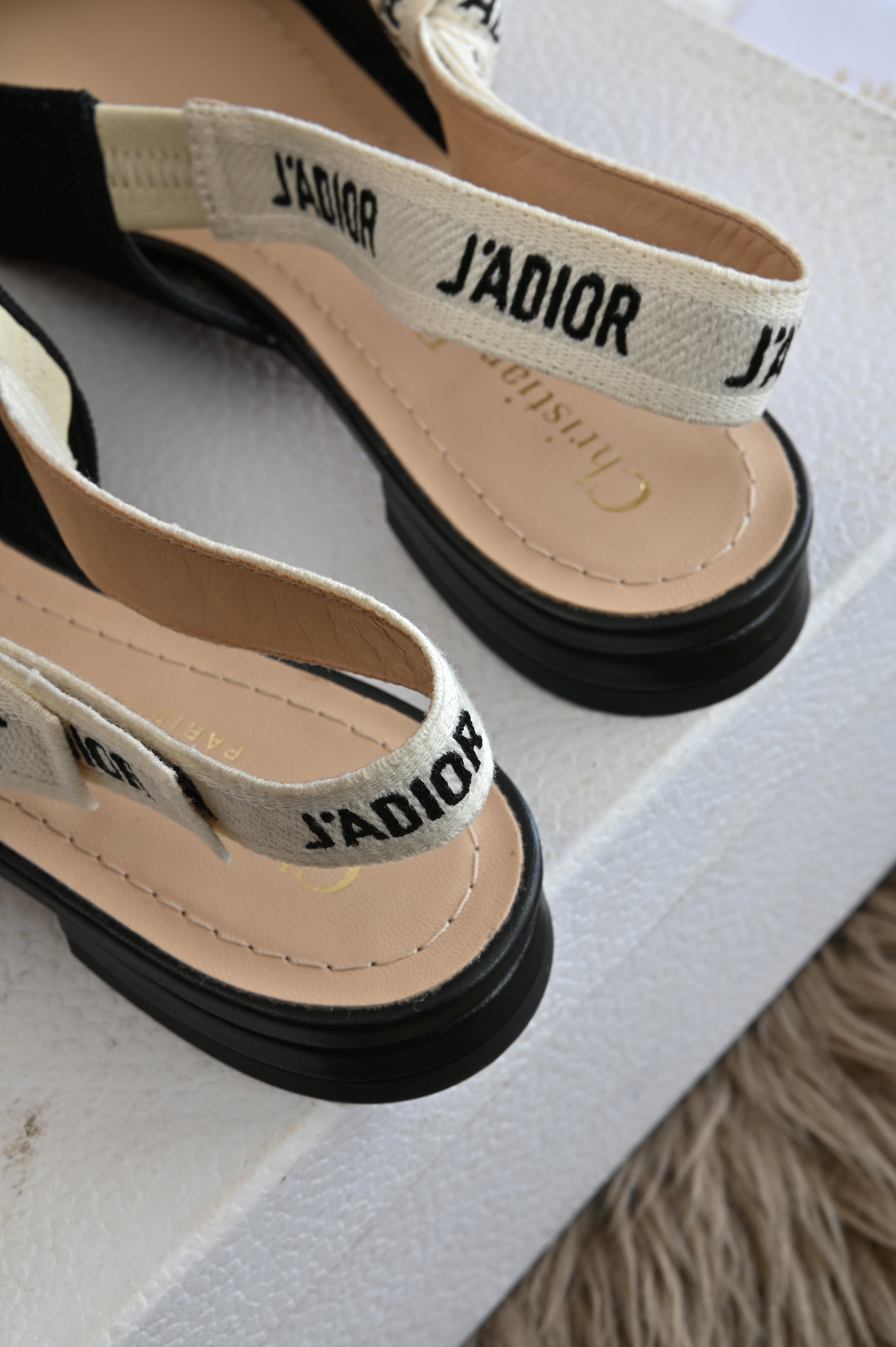 Christian Dior Slingback in black canvas