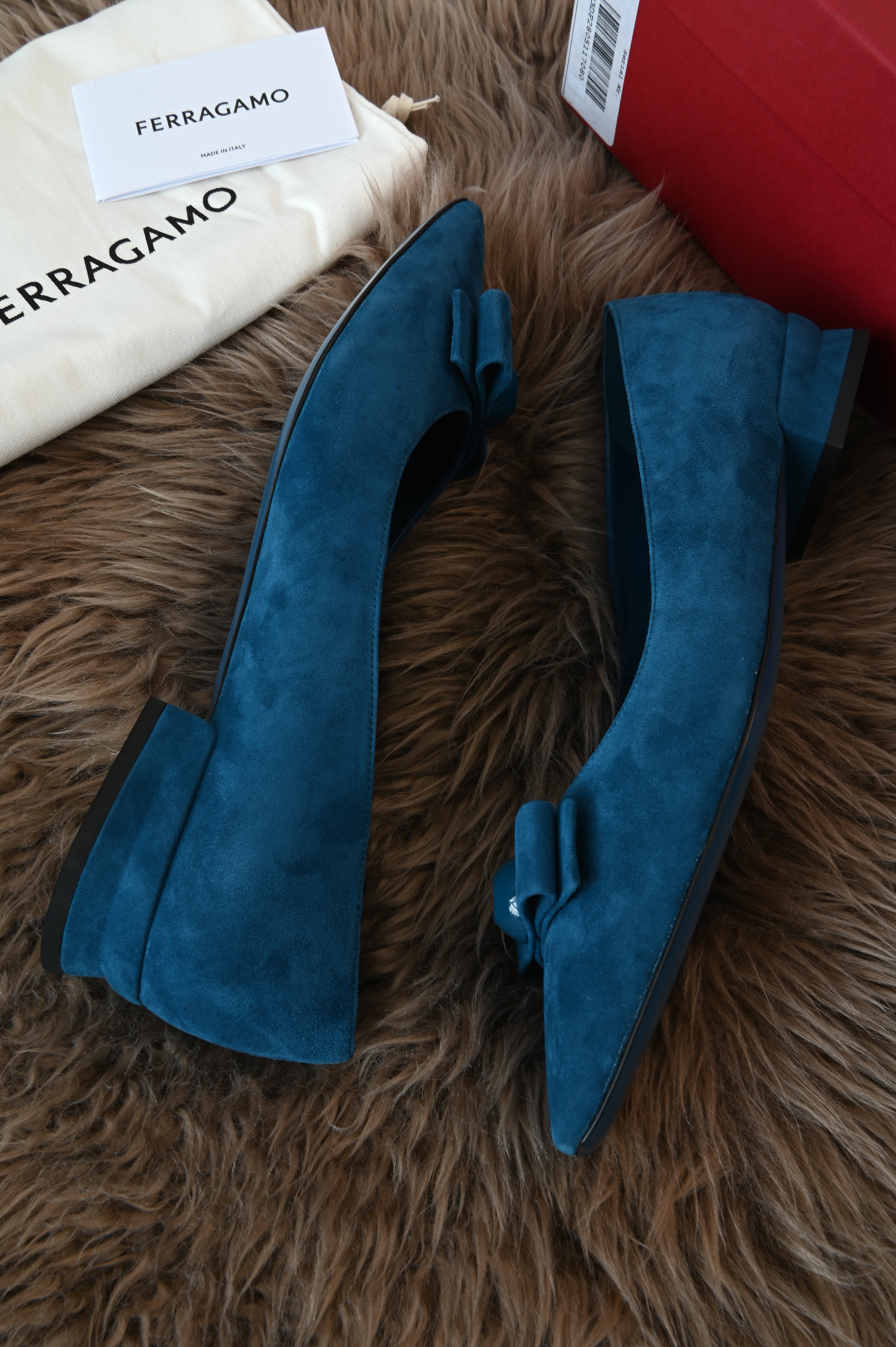 Salvatore Ferragamo Katrin 10 Mediterran Suede Calf