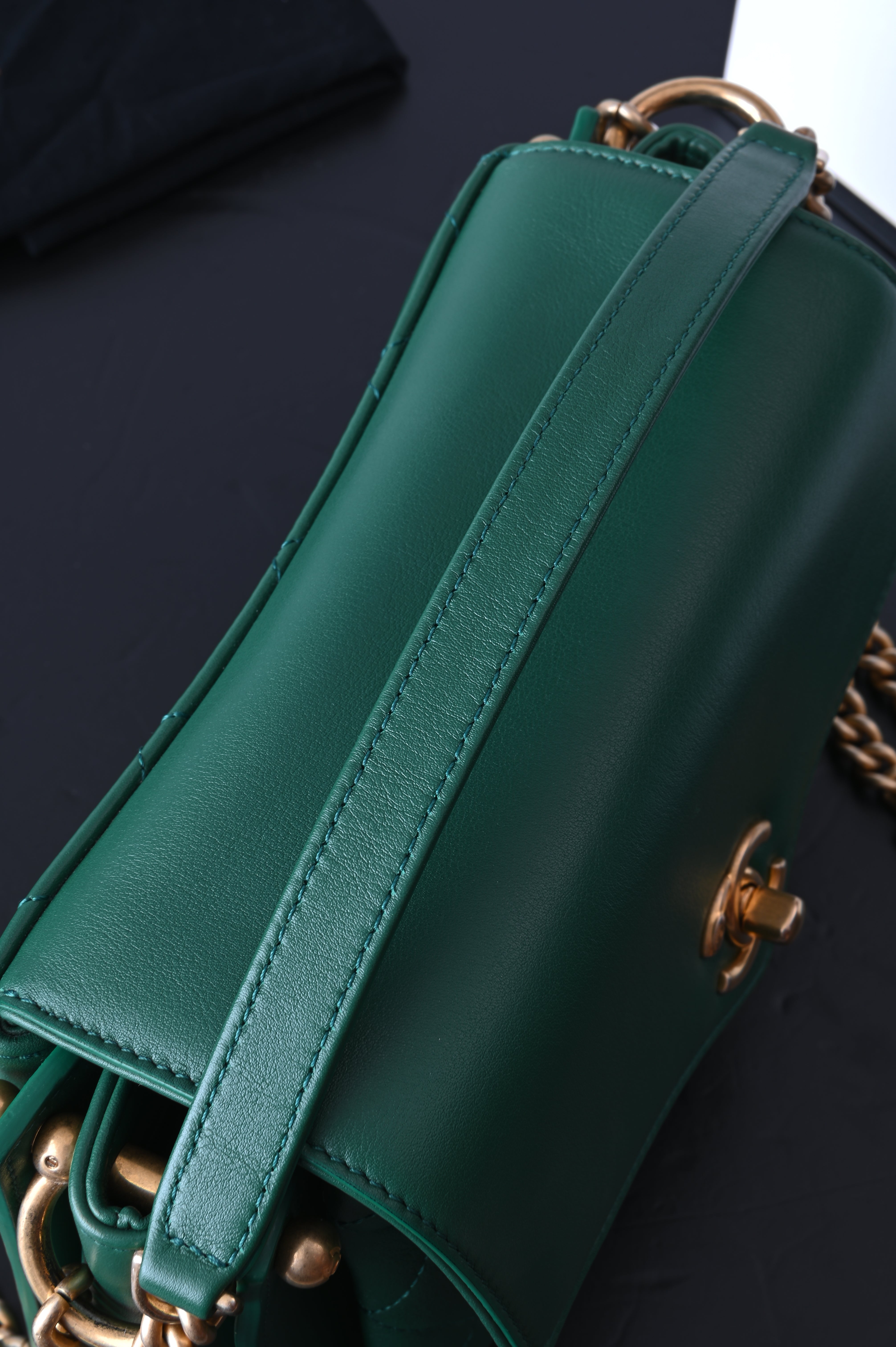 Chanel Chain Shoulder Bag Matelasse in Green and gold hardware