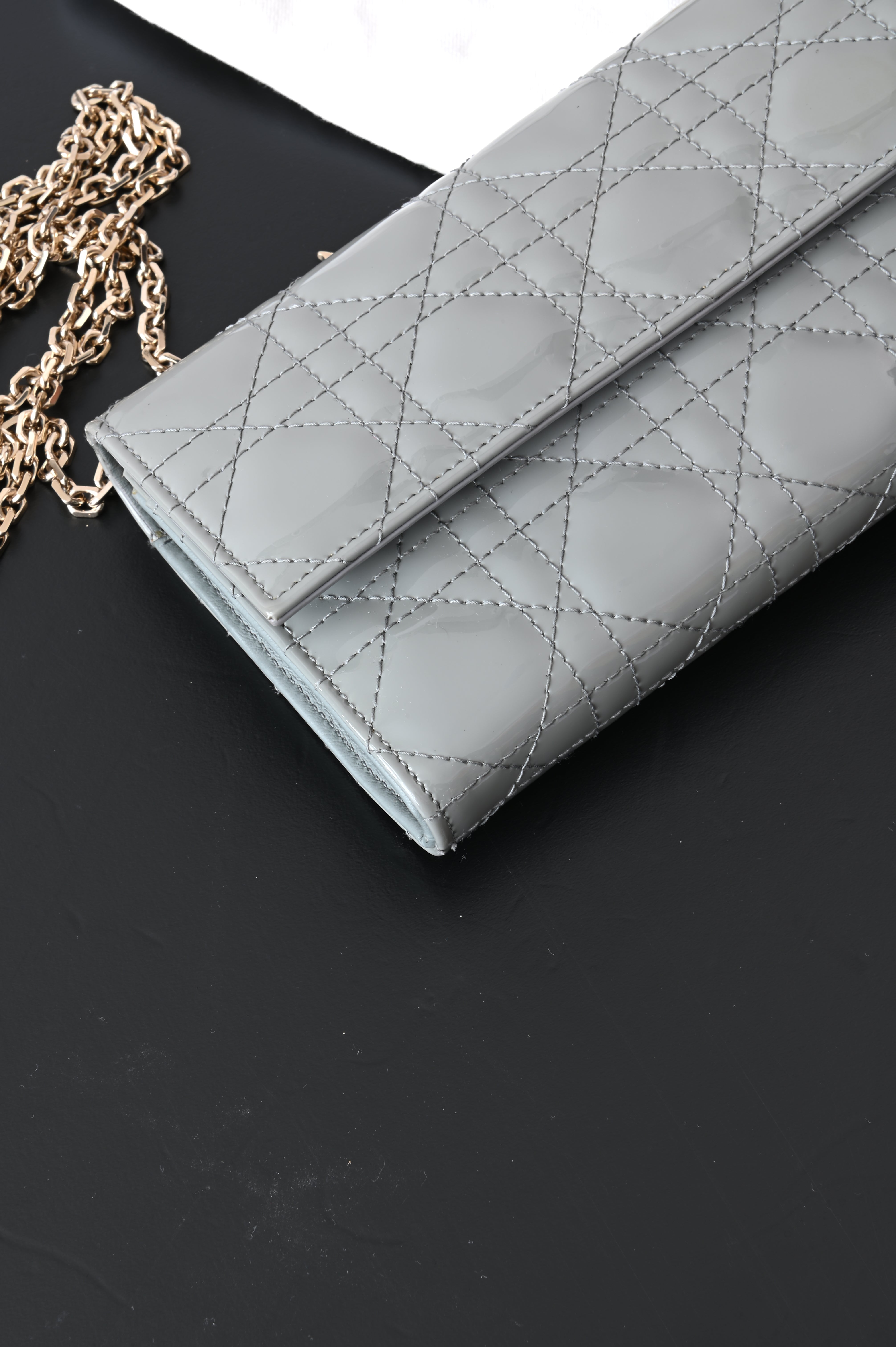 Christian Dior Sling Wallet on chain
