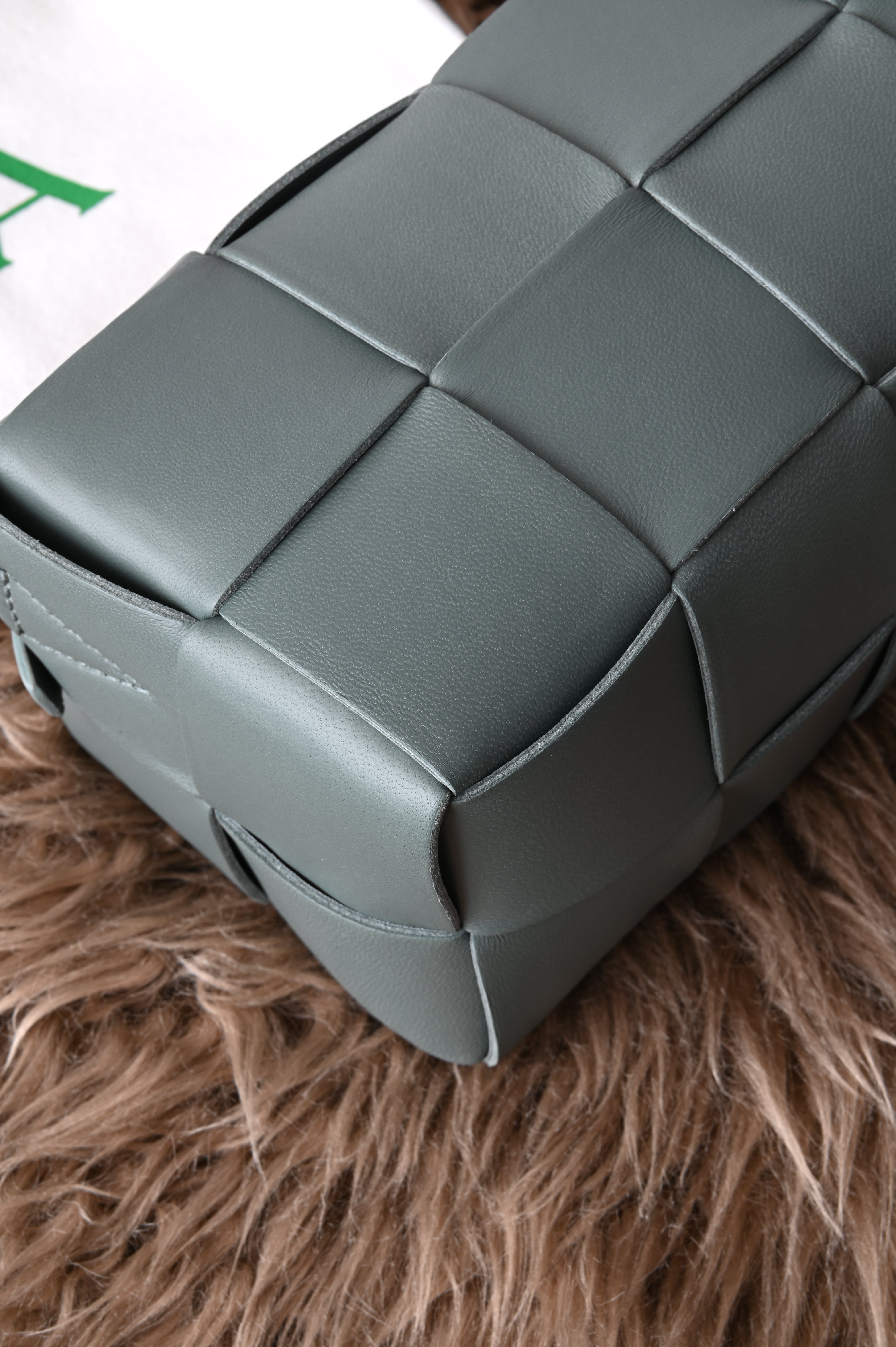 BOTTEGA VENETA Cassette Bag