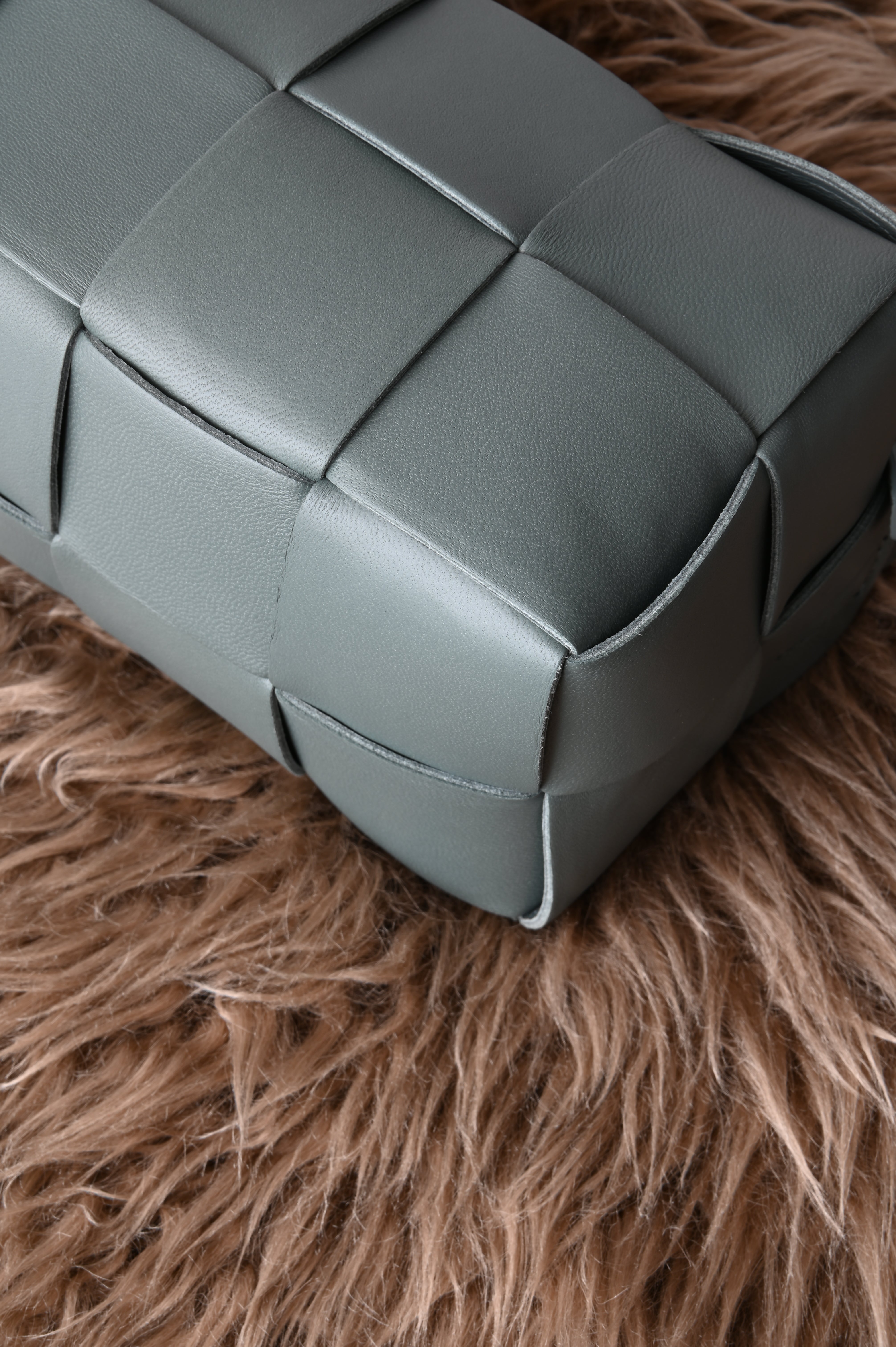 BOTTEGA VENETA Cassette Bag