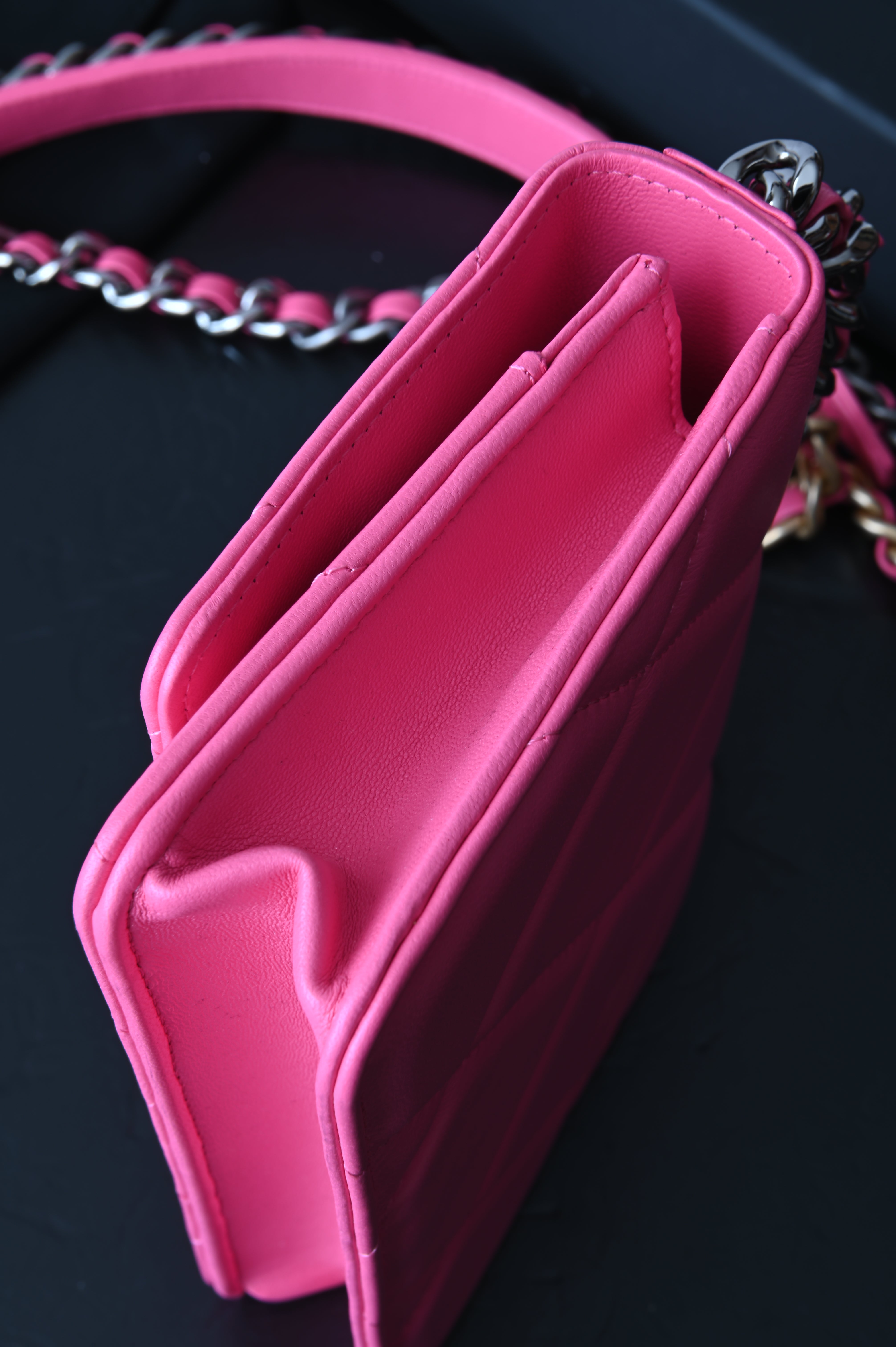 Chanel Wallet On Chain