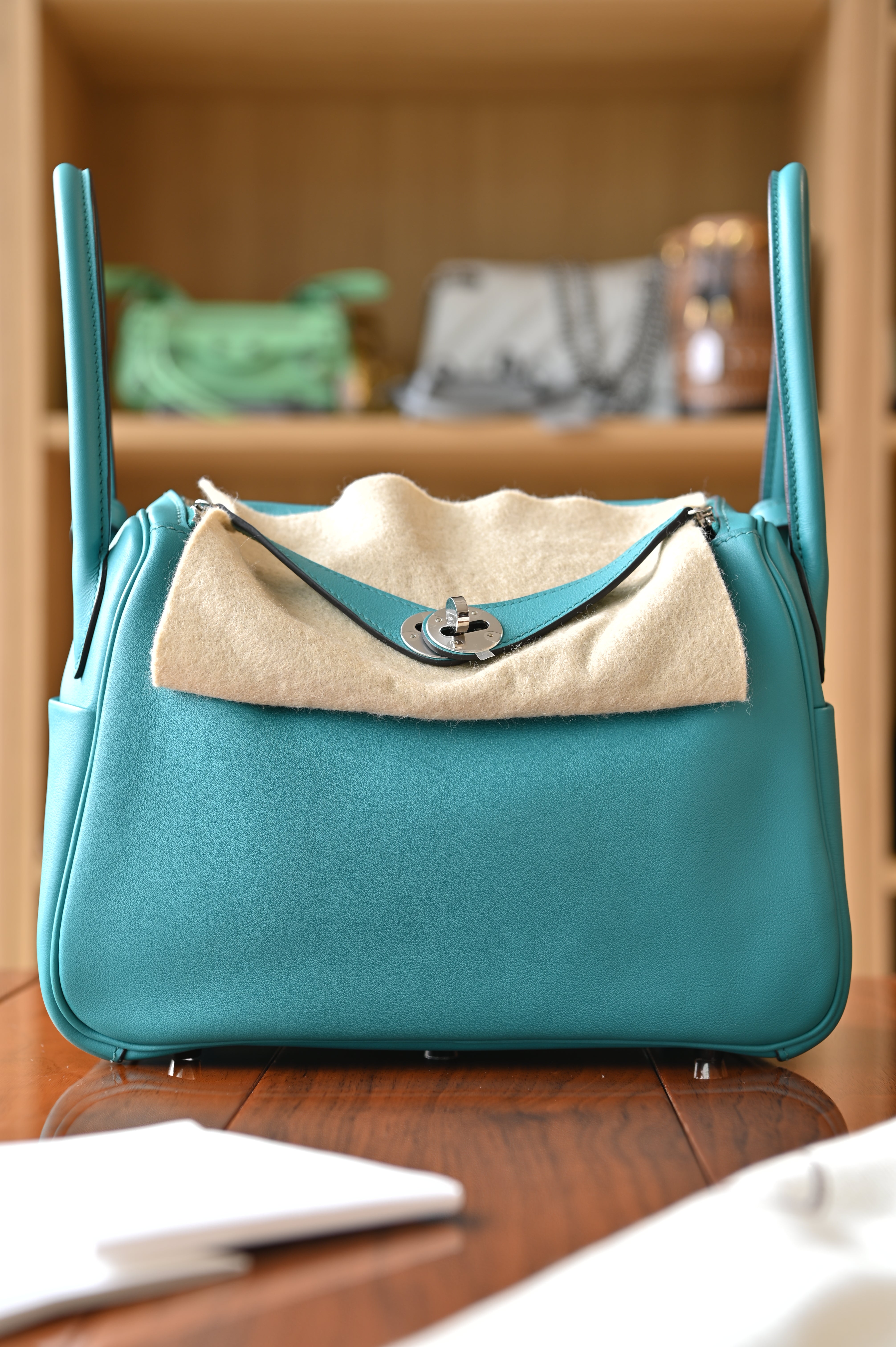 Hermès Lindy 26 Veau Swift leather Bleu Paon bag