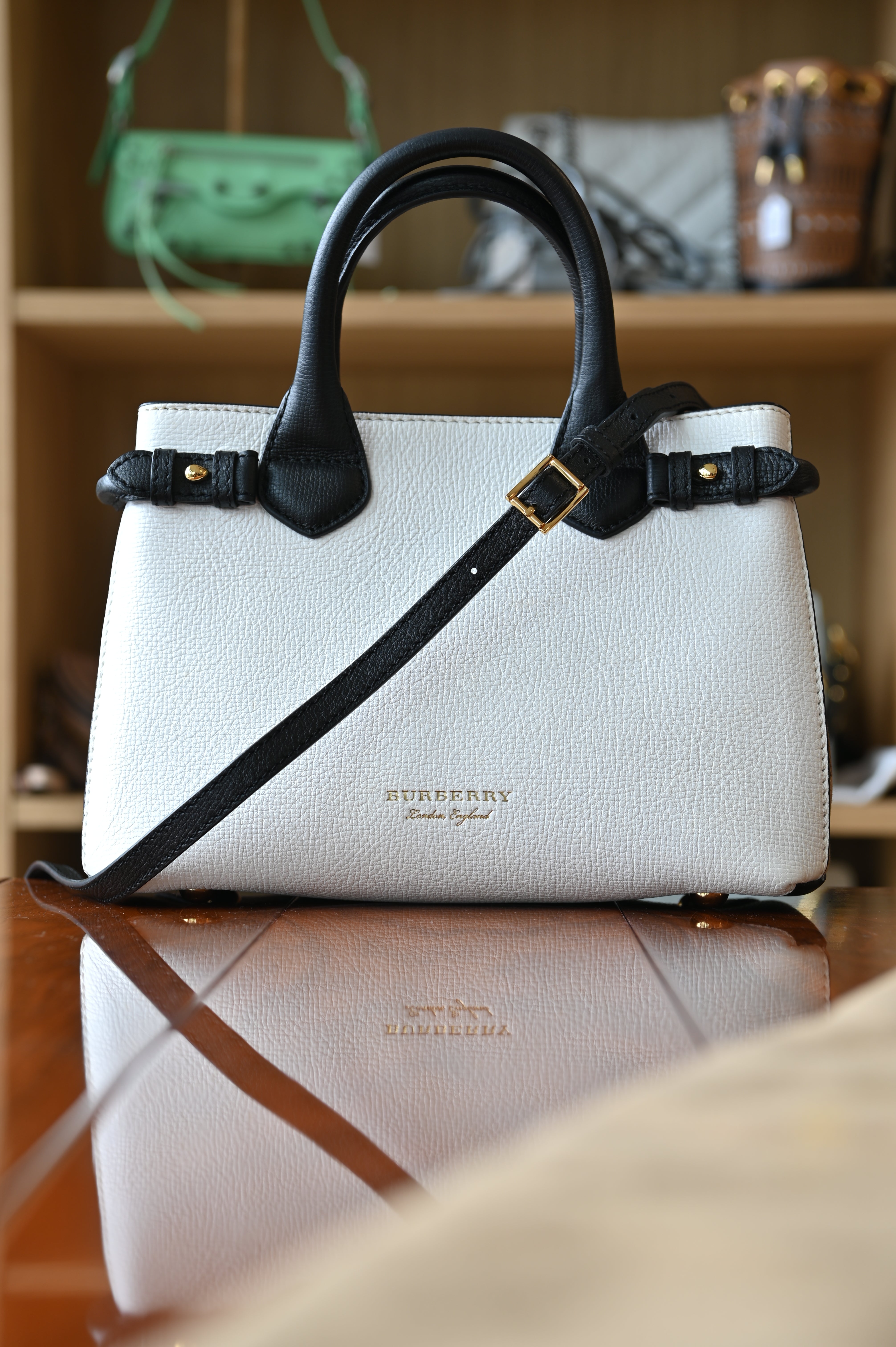 Burberry White The Banner Check Tote bag