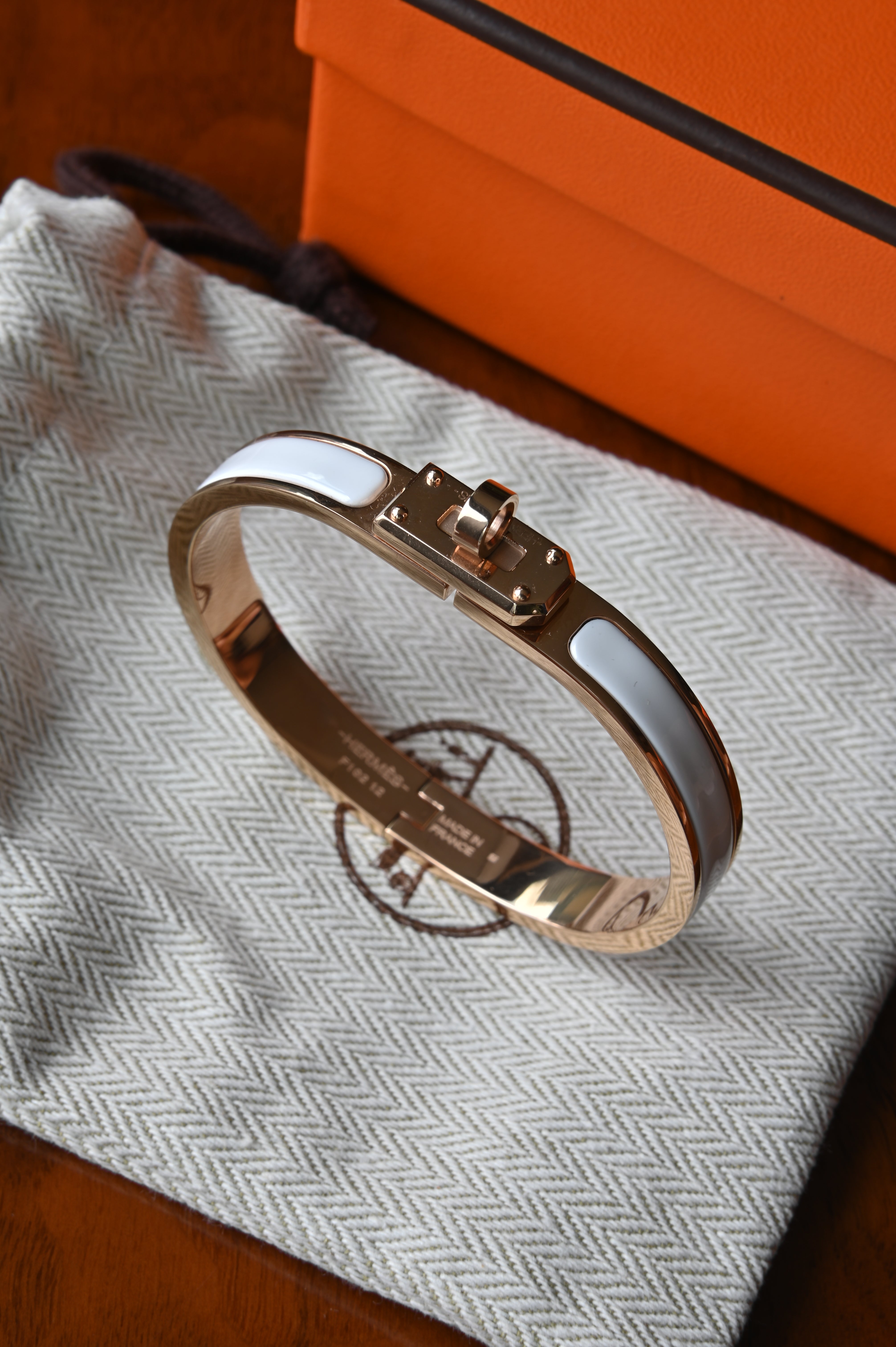 Hermes Mini Clic Kelly White Bracelet