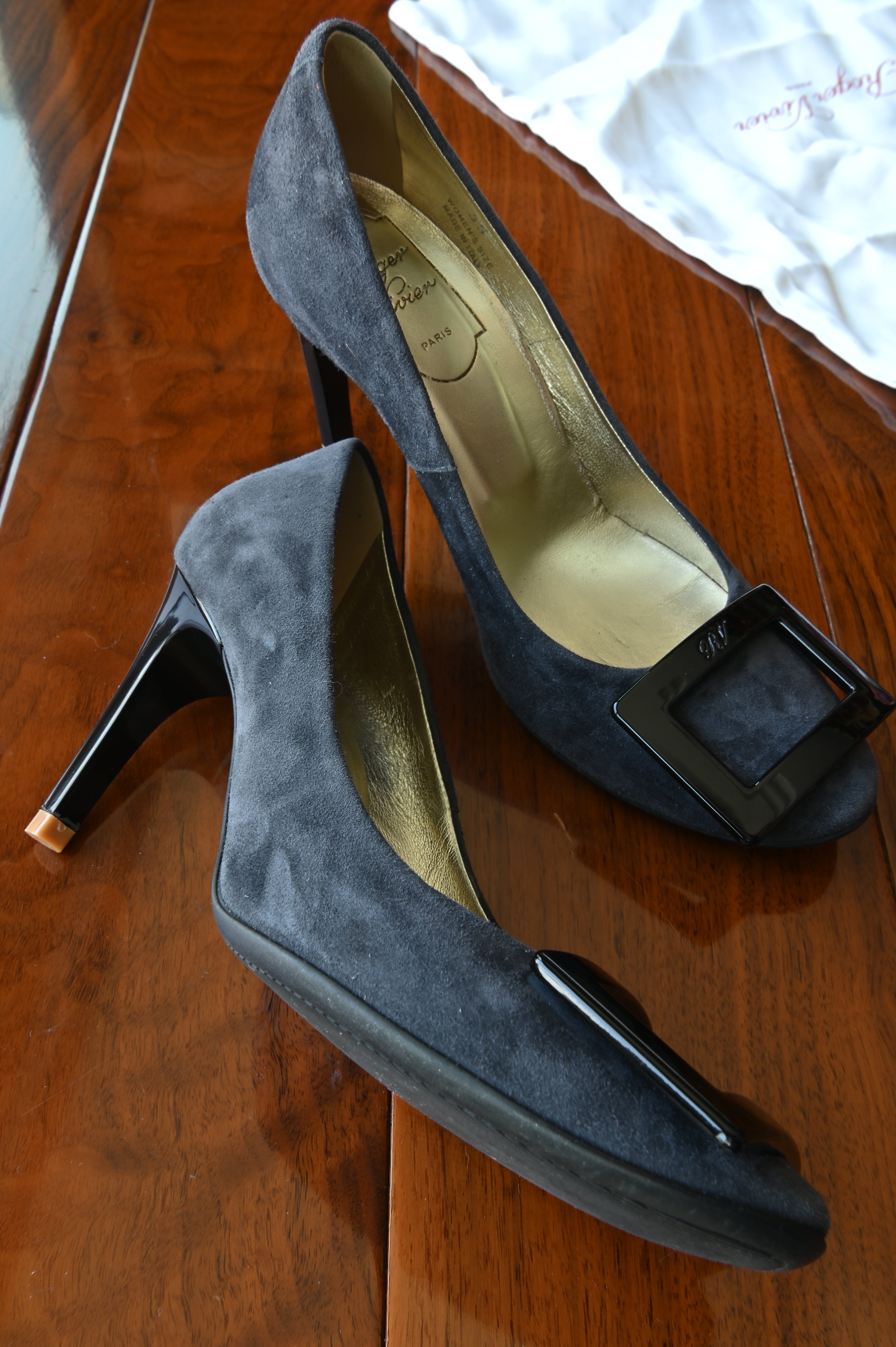 Roger Vivier Gray Suede Black Buckle Pumps