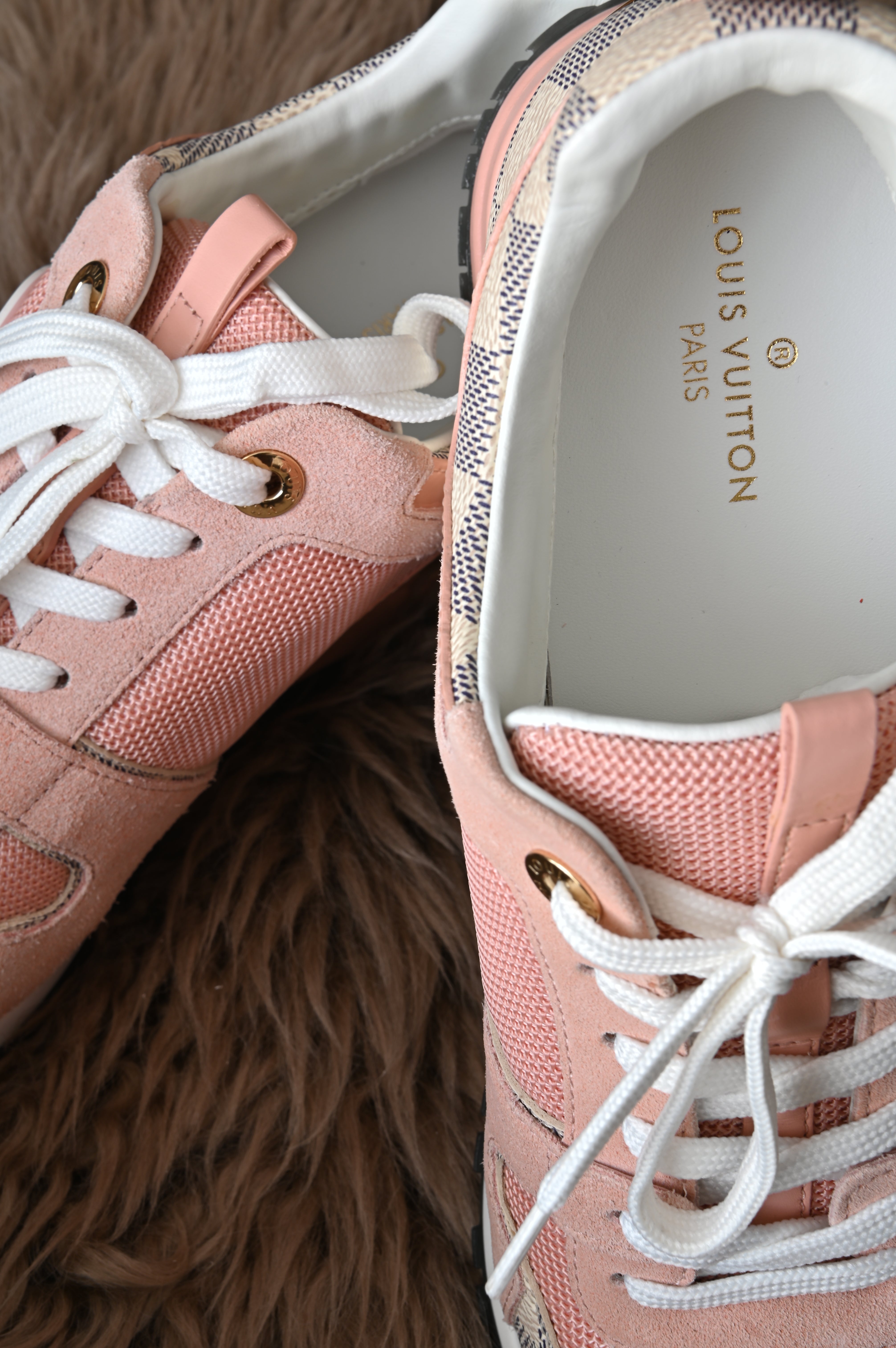 Louis Vuitton Runway sneakers Azure Rose Clair