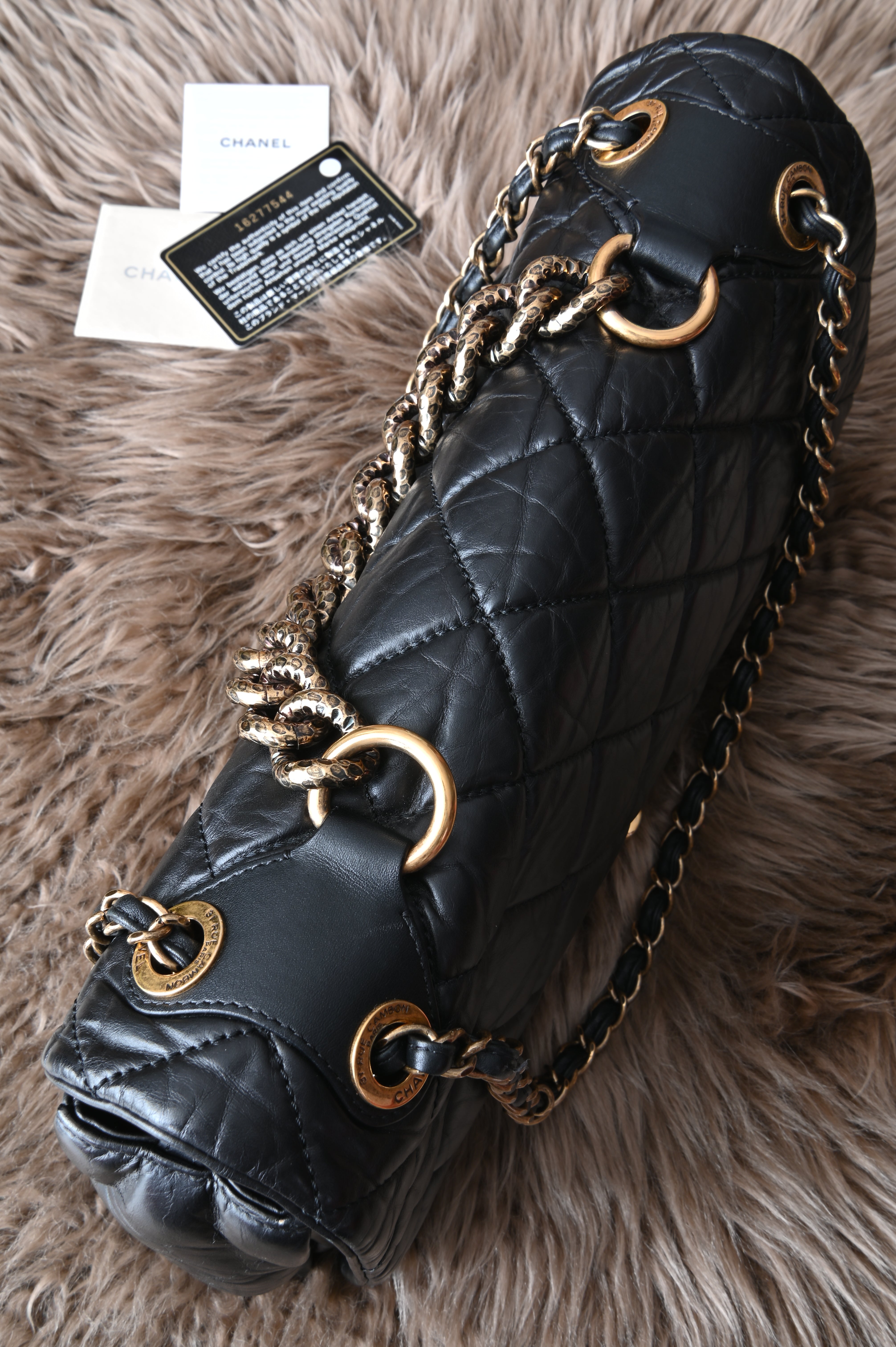 Chanel Quilted bag in black and gold hardware