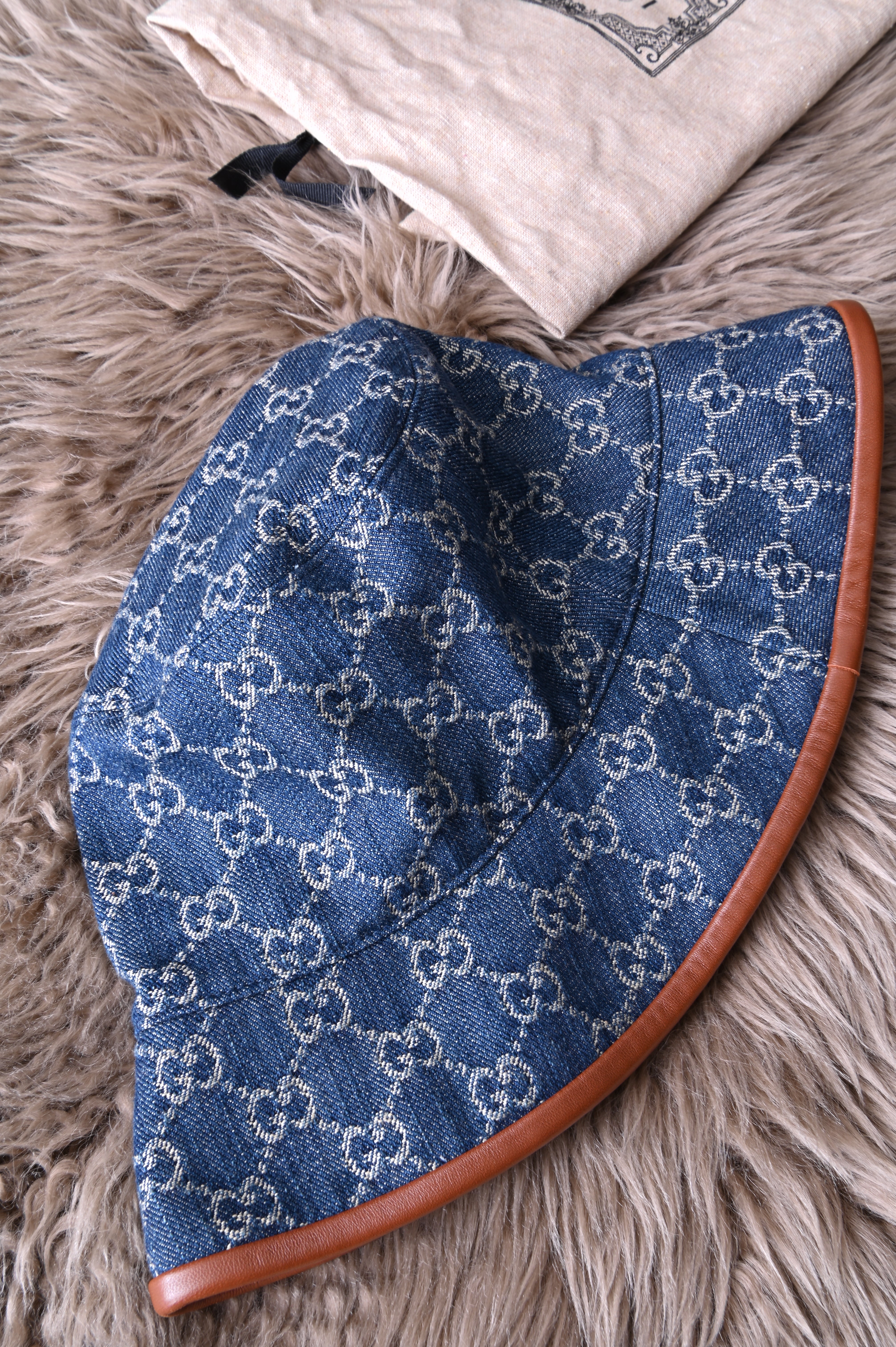 Gucci GG Denim Bucket hat