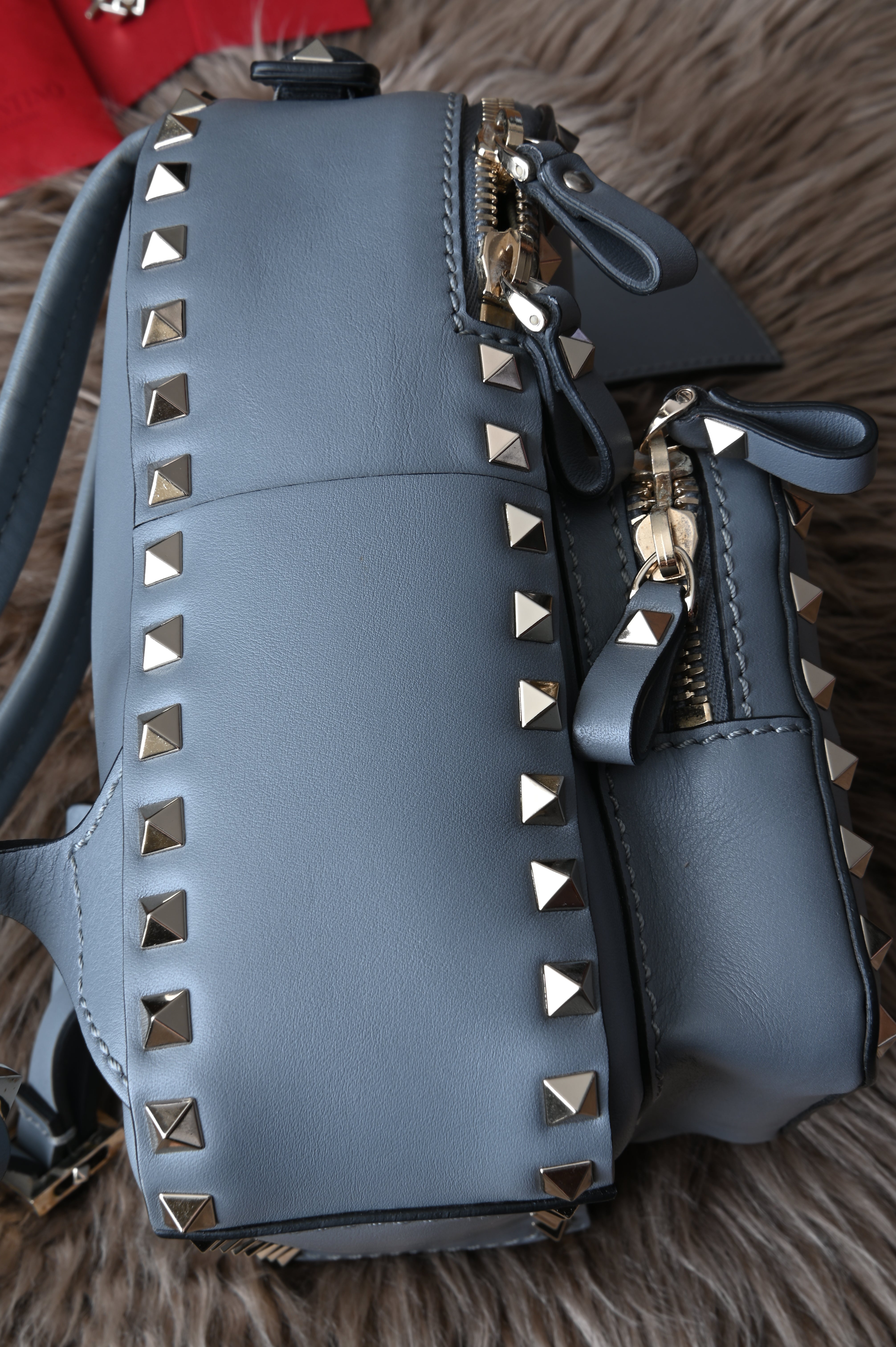Valentino Garavani Rockstud Mini backpack in Grey