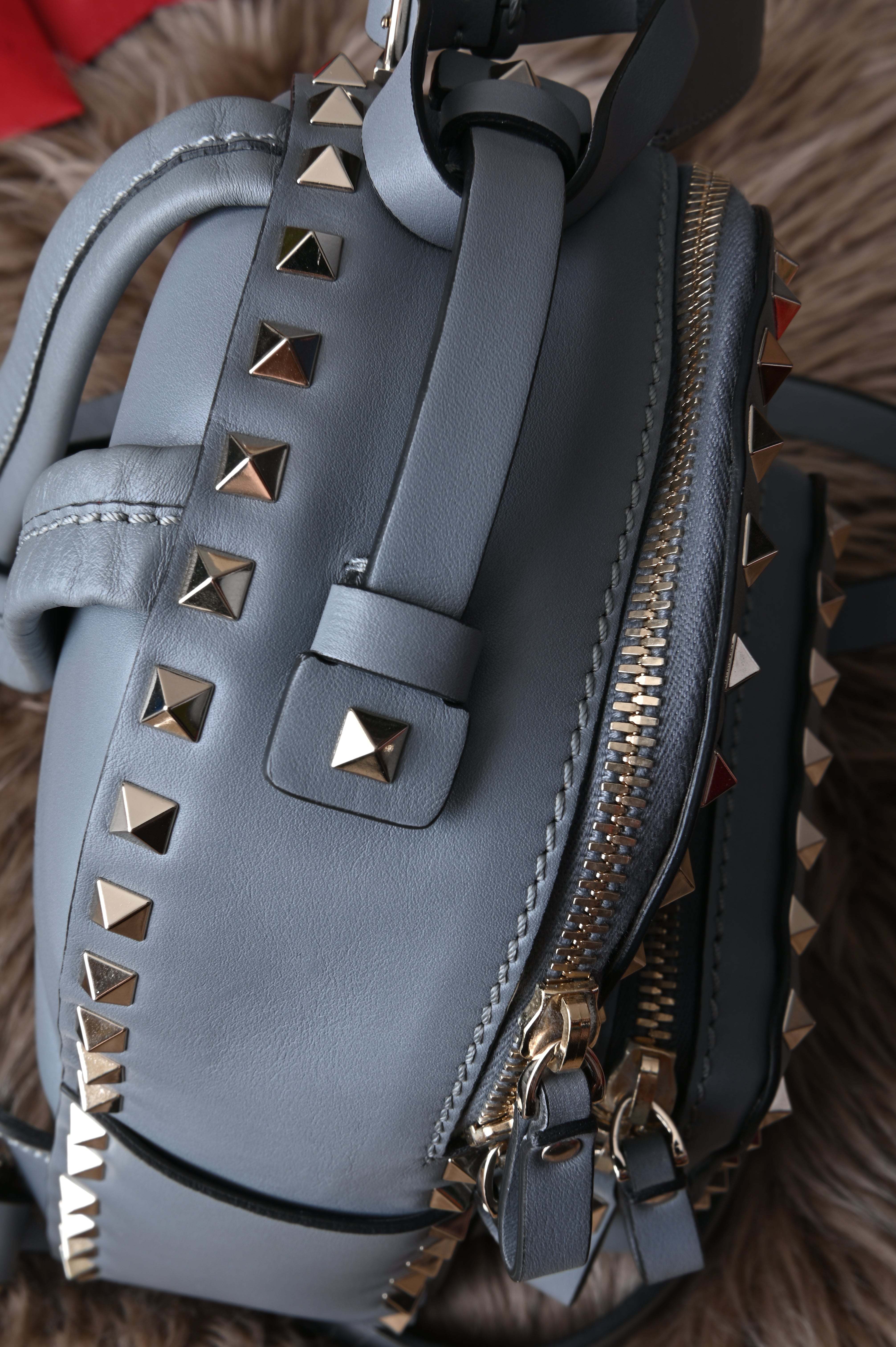 Valentino Garavani Rockstud Mini backpack in Grey