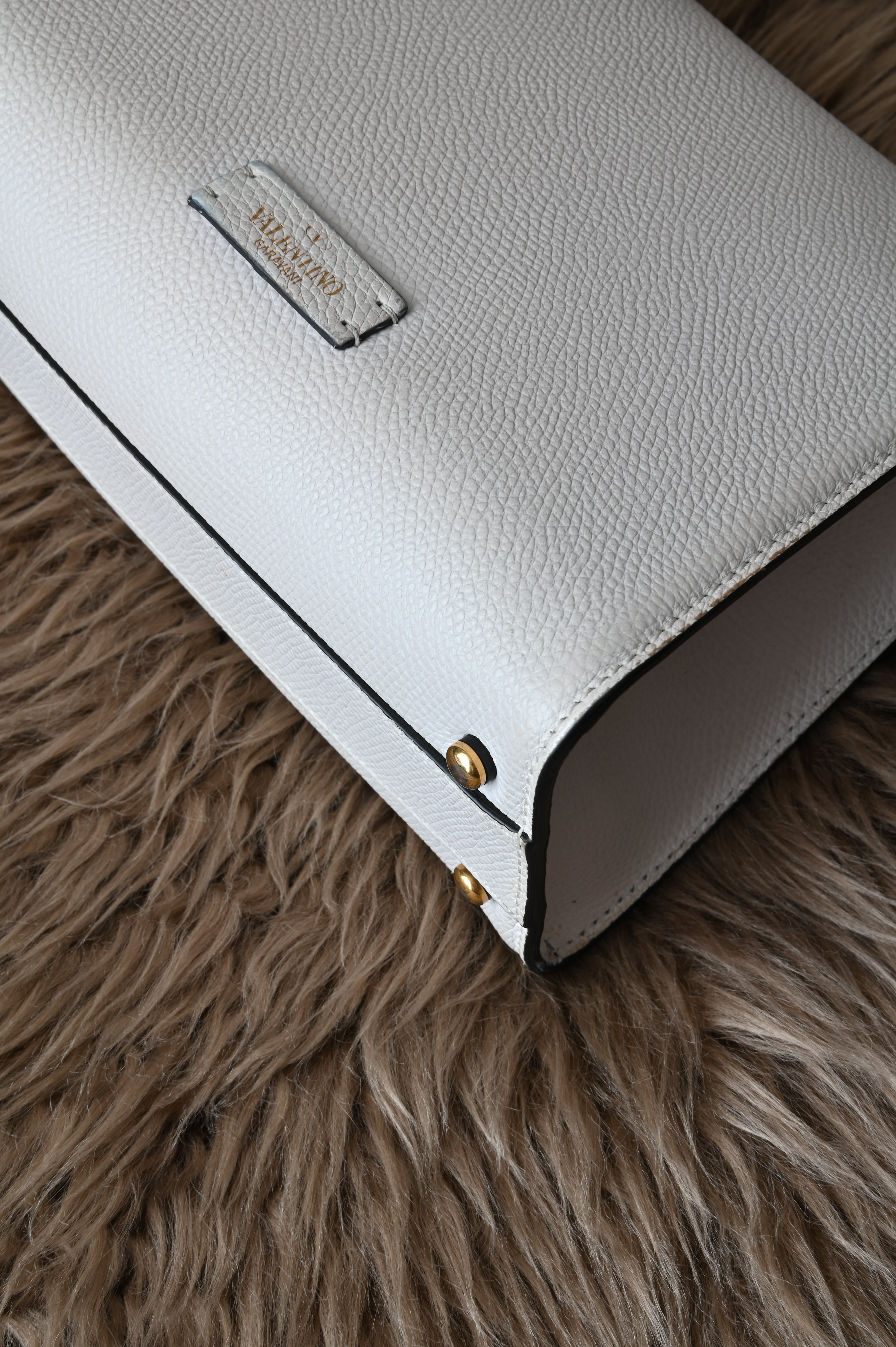 Valentino Garavani small top handle bag off-white
