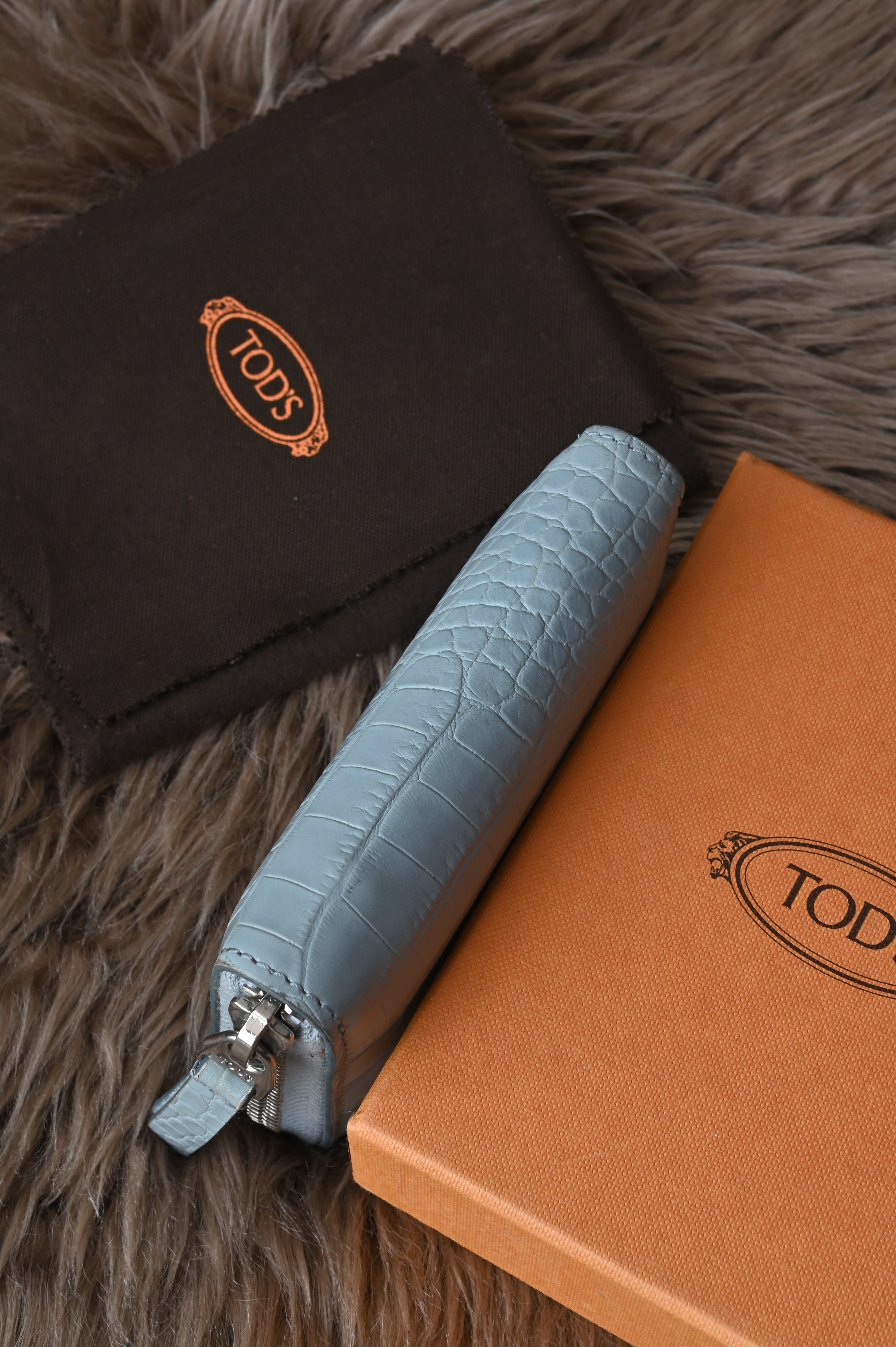 Tod's Croc embossed zip wallet