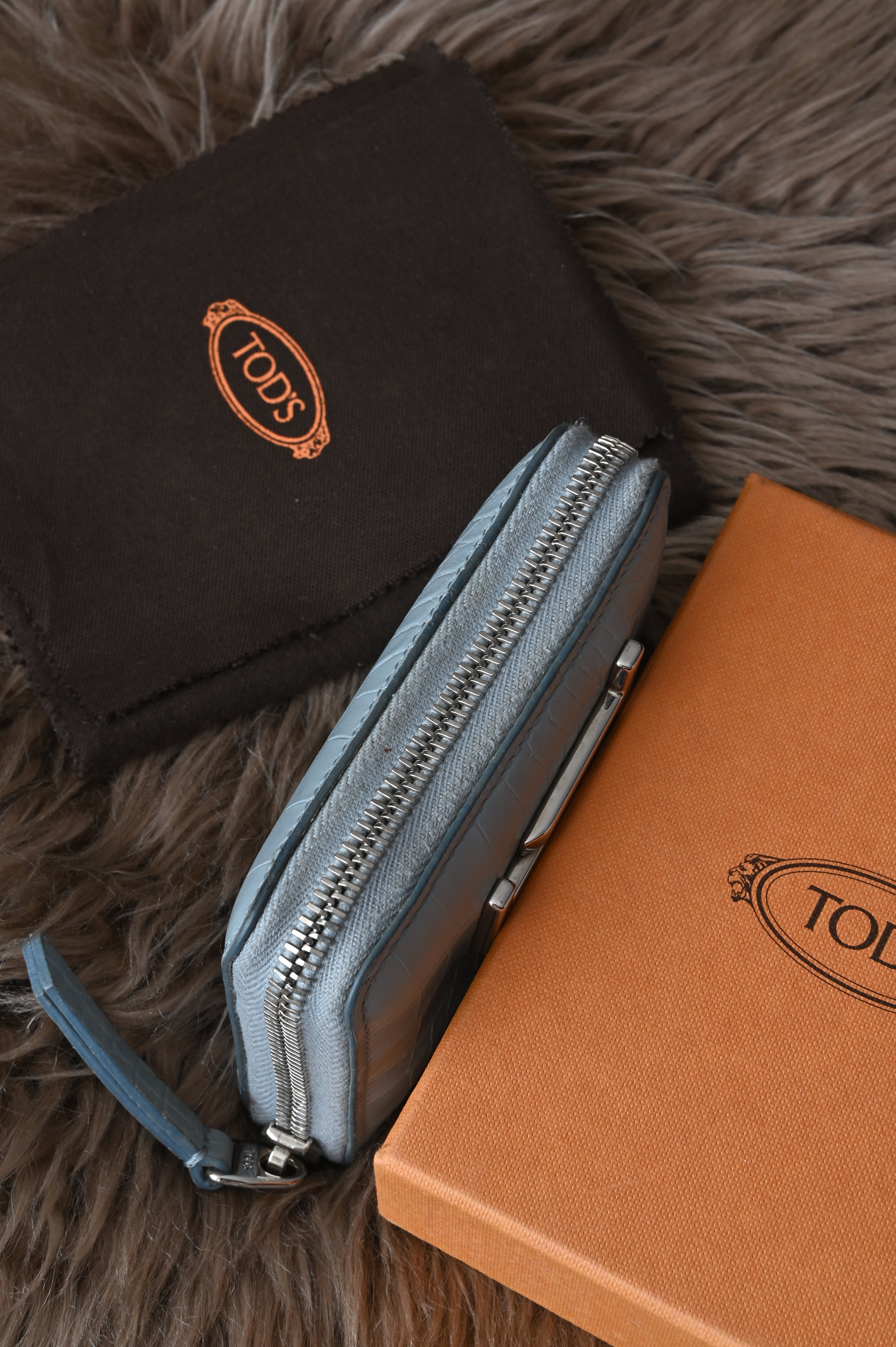 Tod's Croc embossed zip wallet