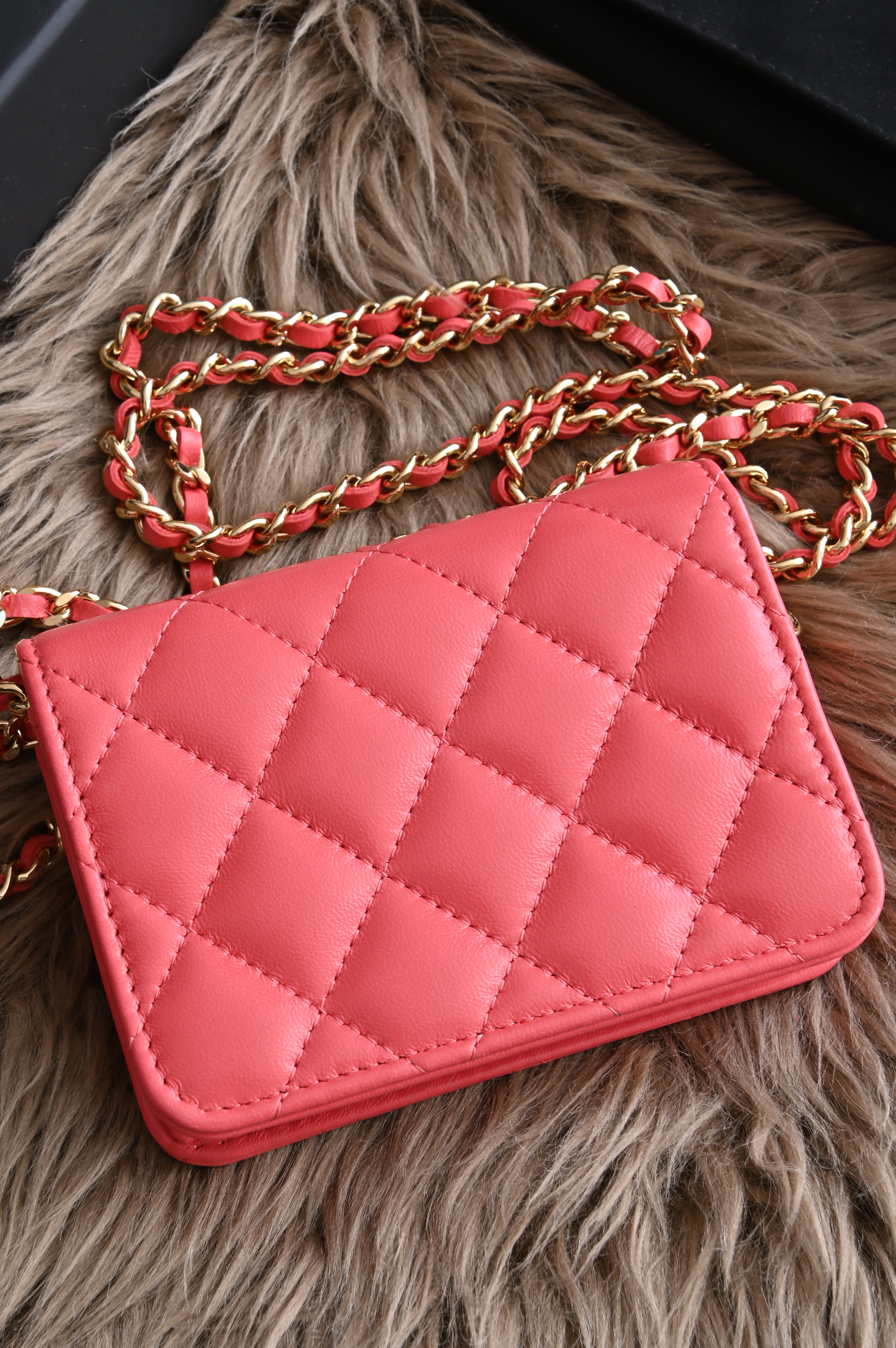Chanel CC Quilted Lambskin Cardholder on Chain in Salmon pink