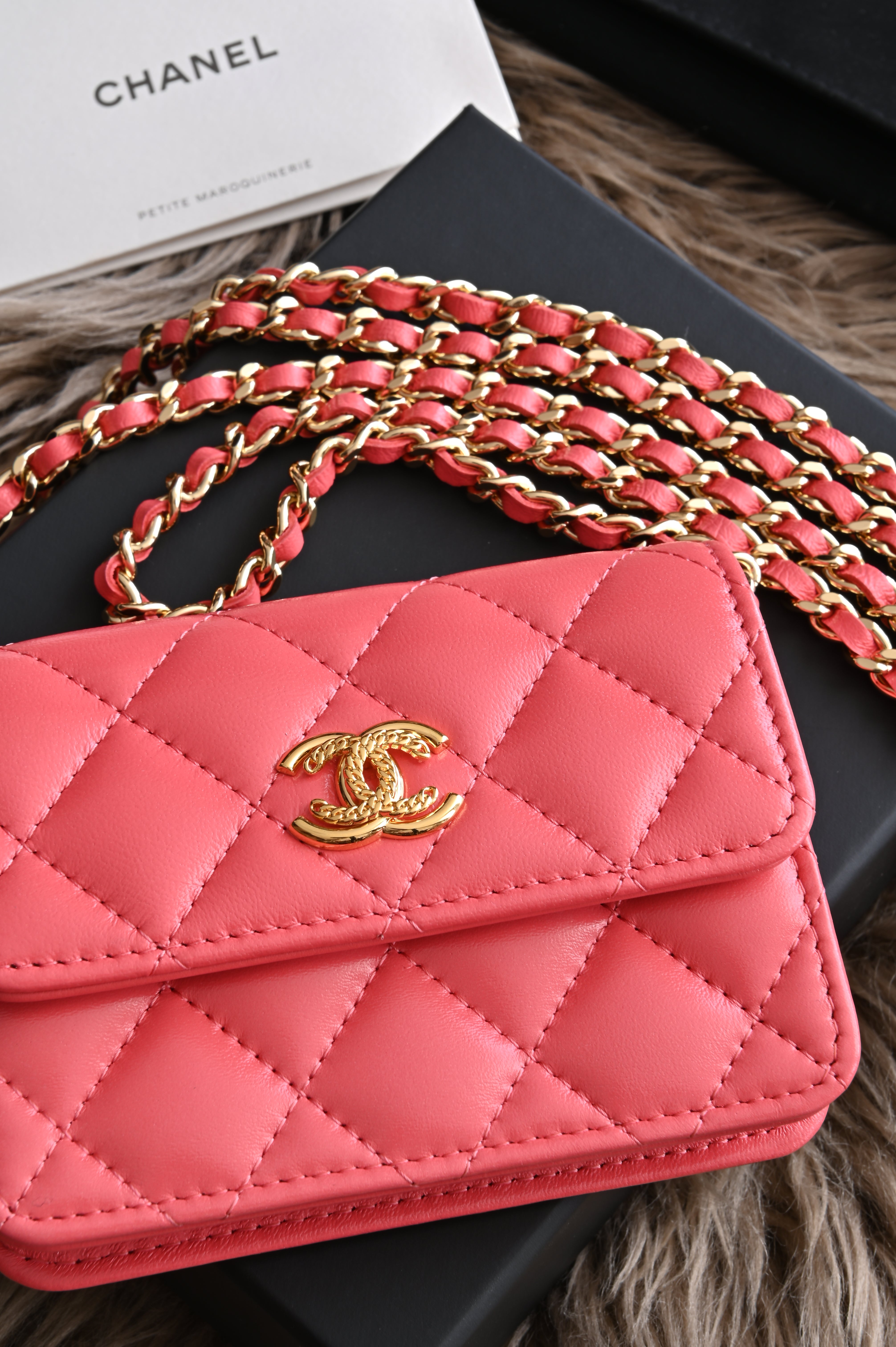 Chanel CC Quilted Lambskin Cardholder on Chain in Salmon pink