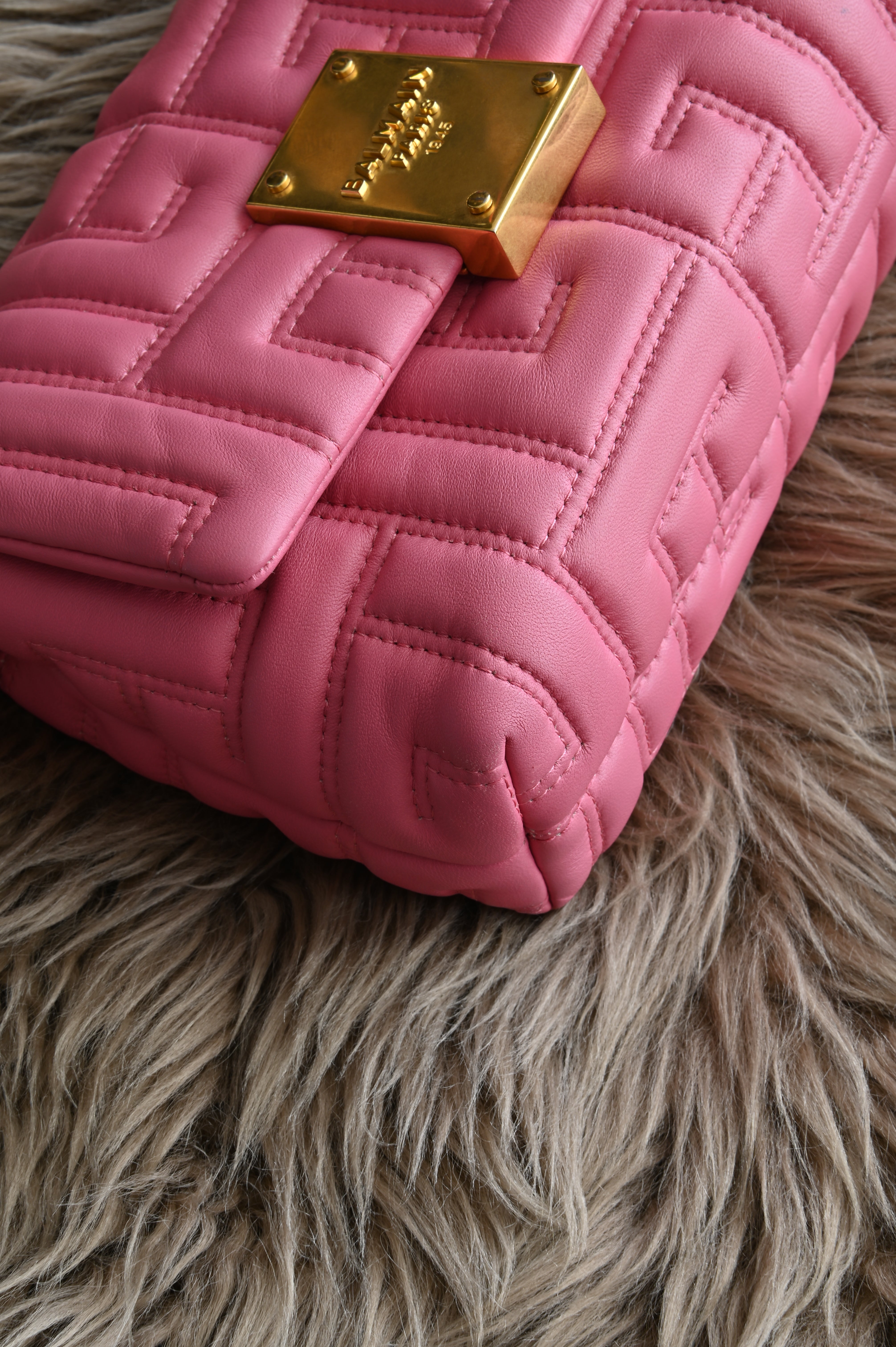 Balmain 1945 Quilted Leather crossbody bag in pink