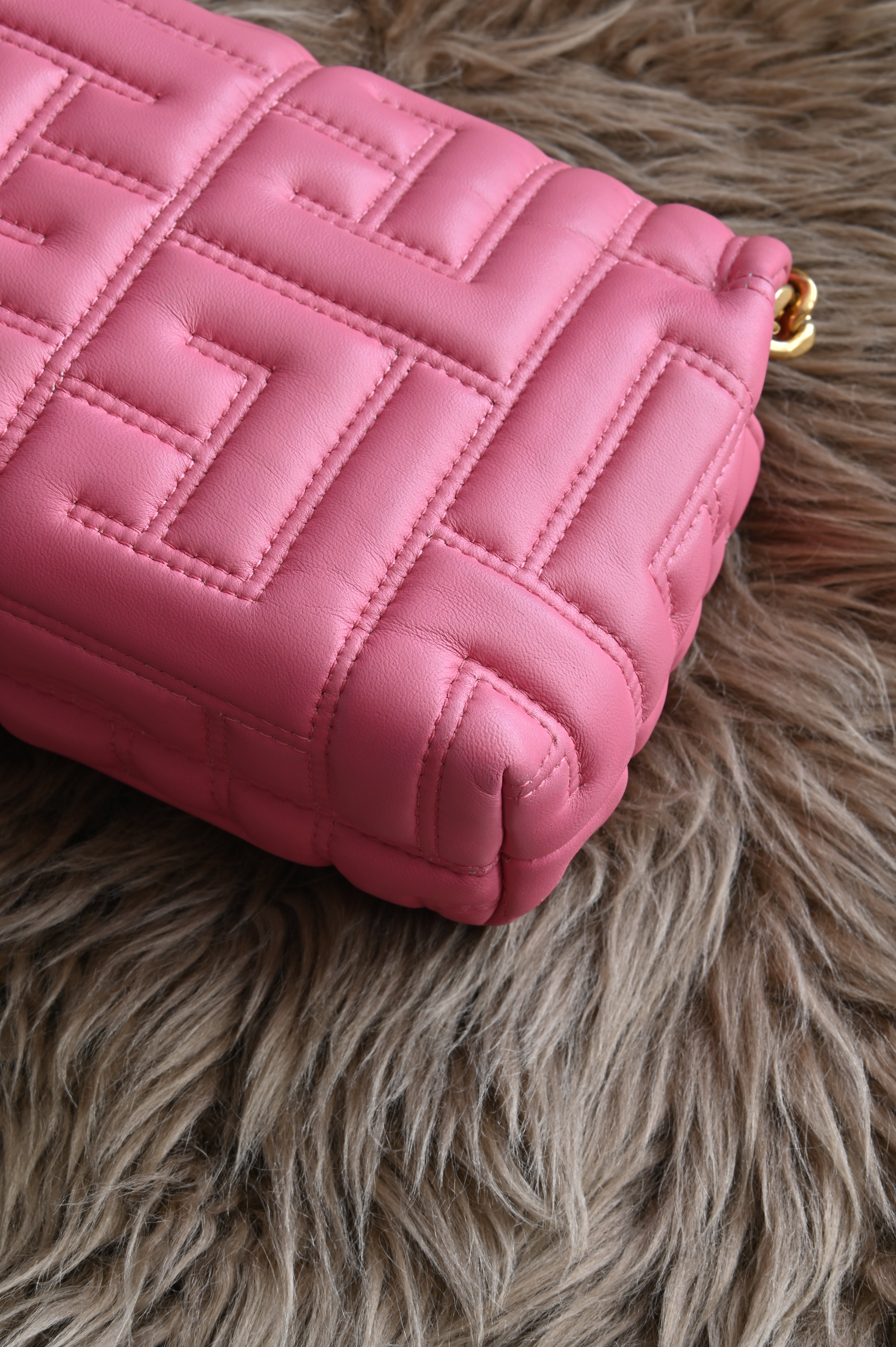 Balmain 1945 Quilted Leather crossbody bag in pink