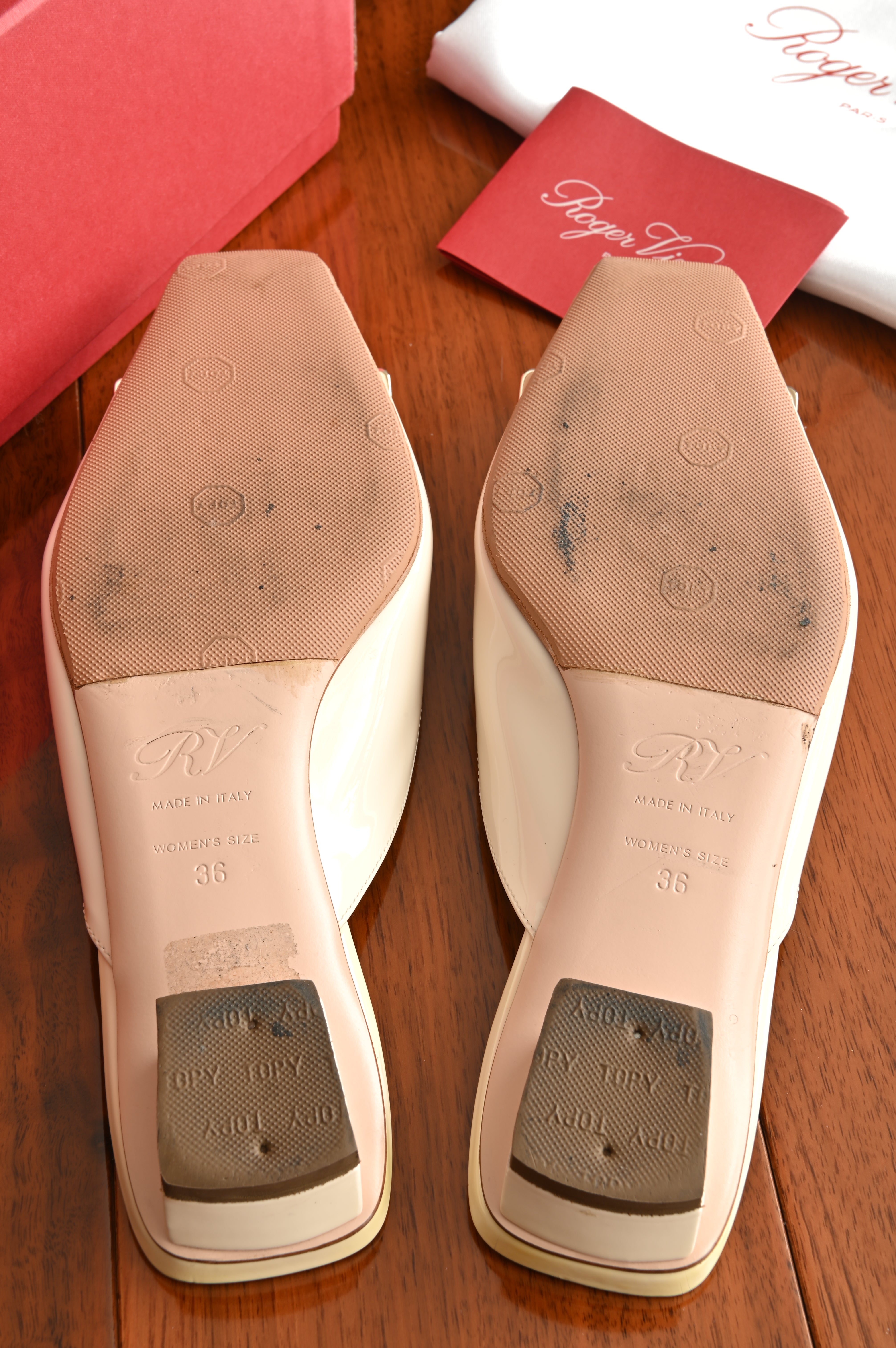 Roger Vivier Belle Mule