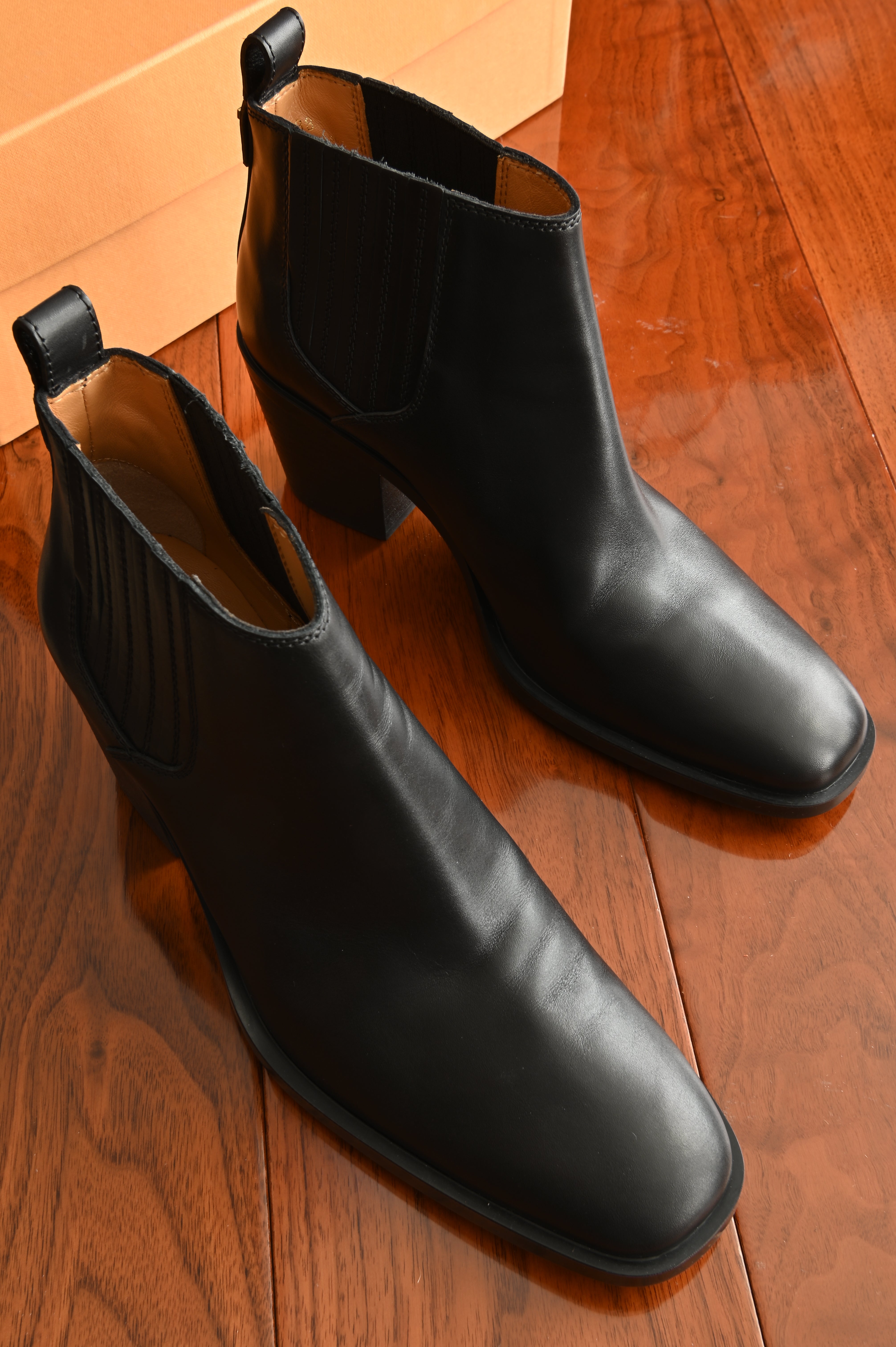 Tod's Stivaletto Black Ankle Boots