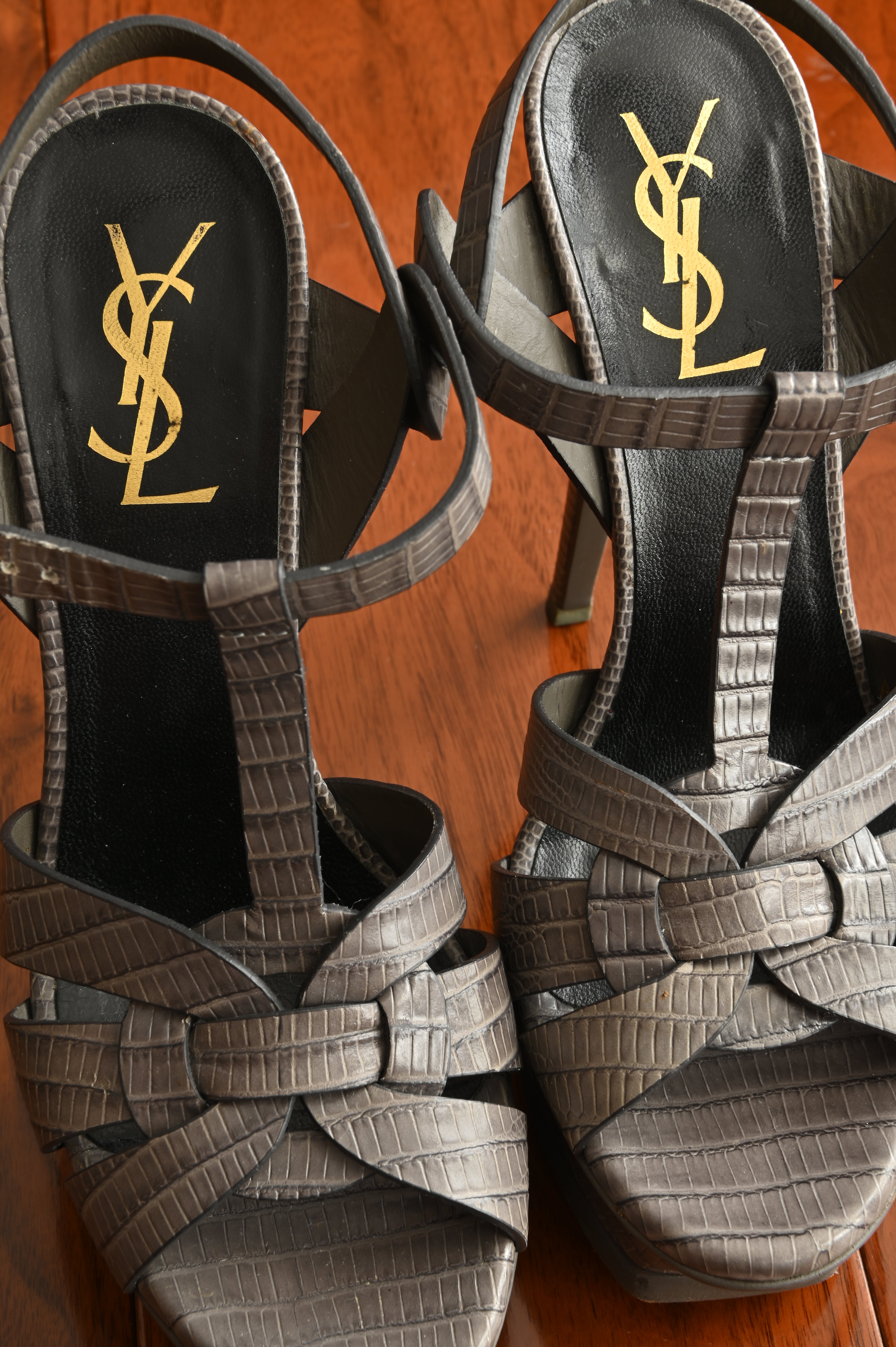 Saint Laurent Tribute Grey Lizard embossed High Heels