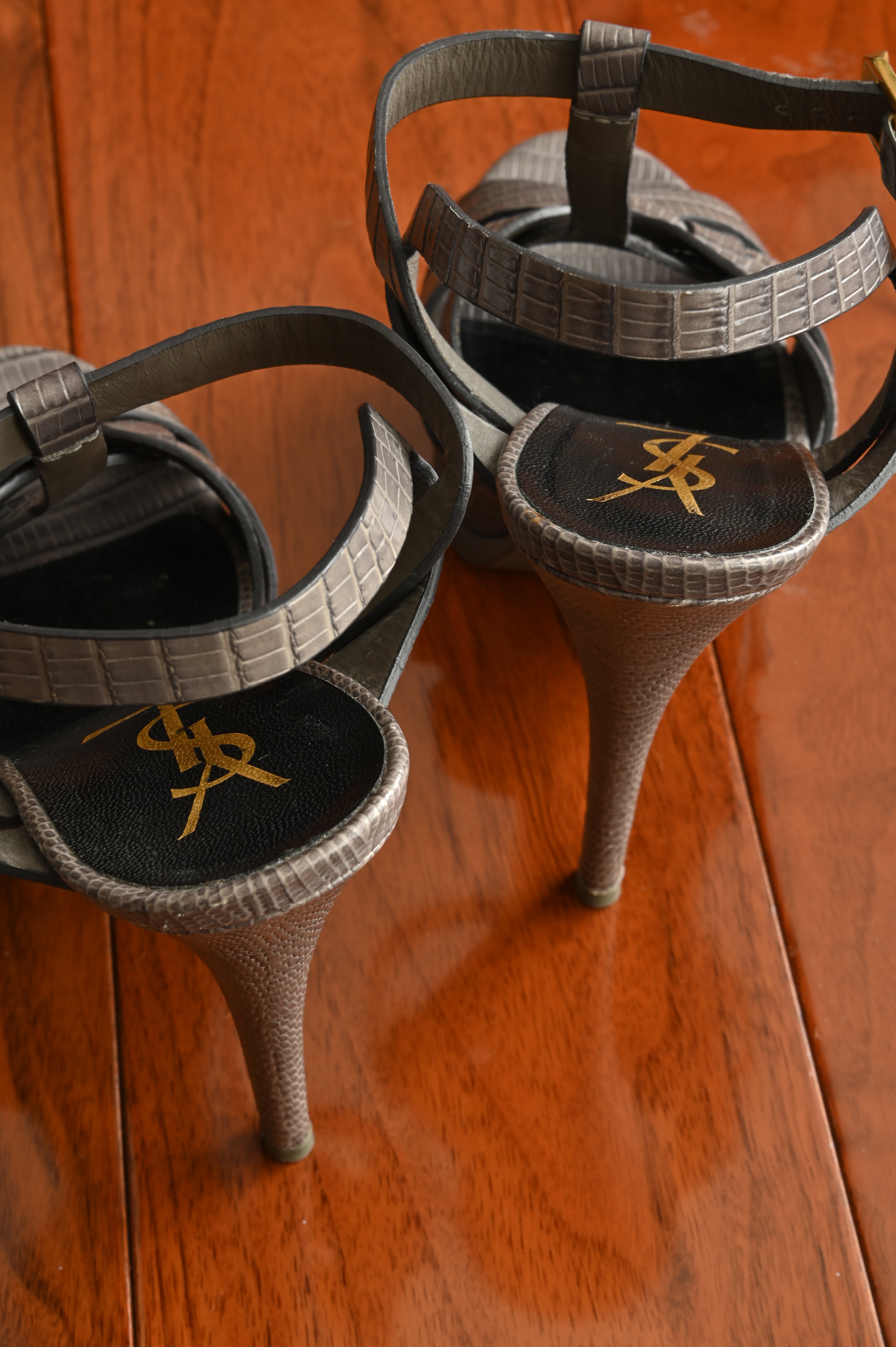 Saint Laurent Tribute Grey Lizard embossed High Heels