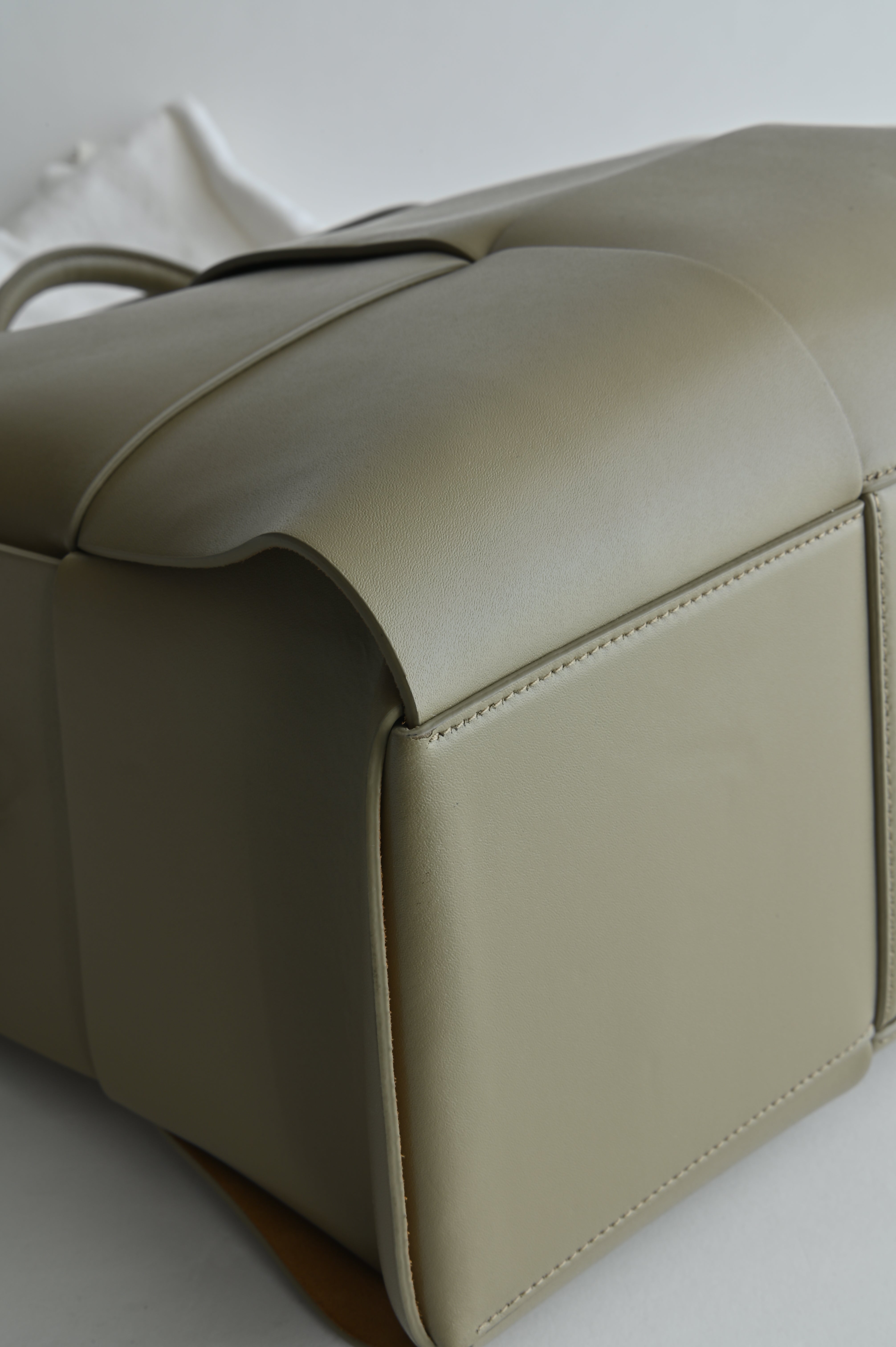 Bottega Veneta Calf Leather Maxi Intrecciato Arco Briefcase