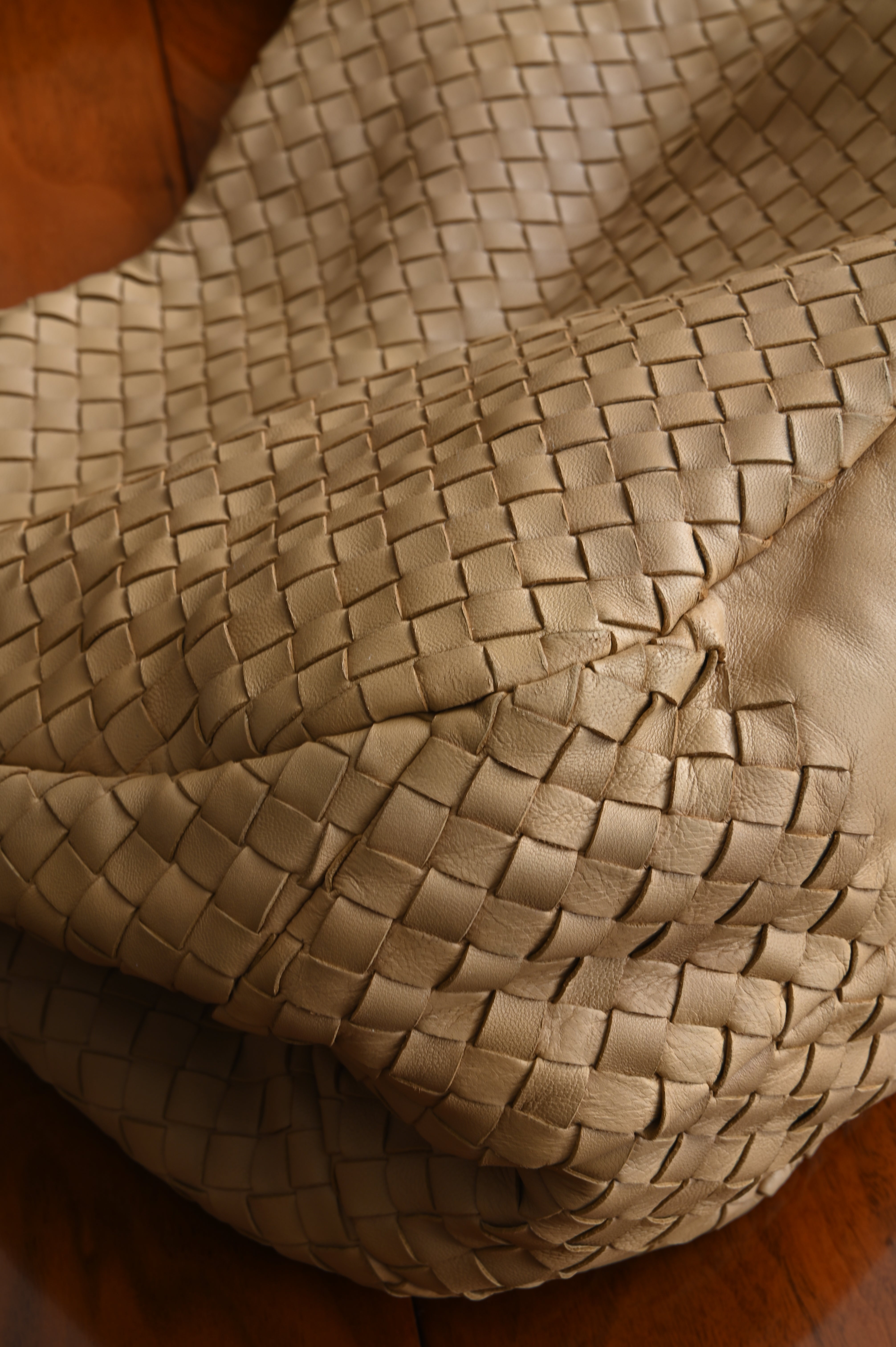 Bottega Veneta Sand Intrecciato Woven Nappa Leather Large Campana Bag