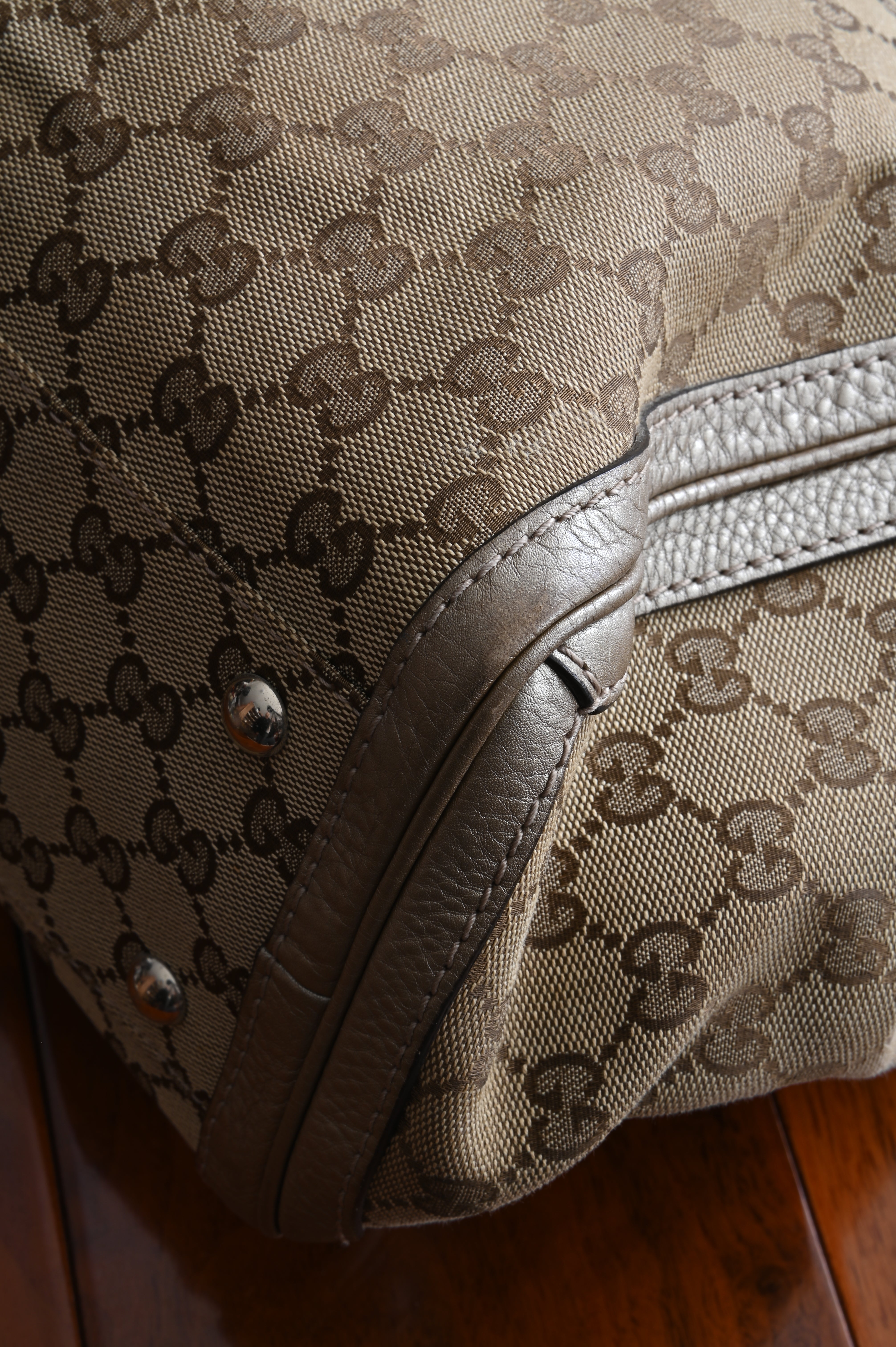 Gucci Champagne gold GG Canvas Bella large Tote Bag