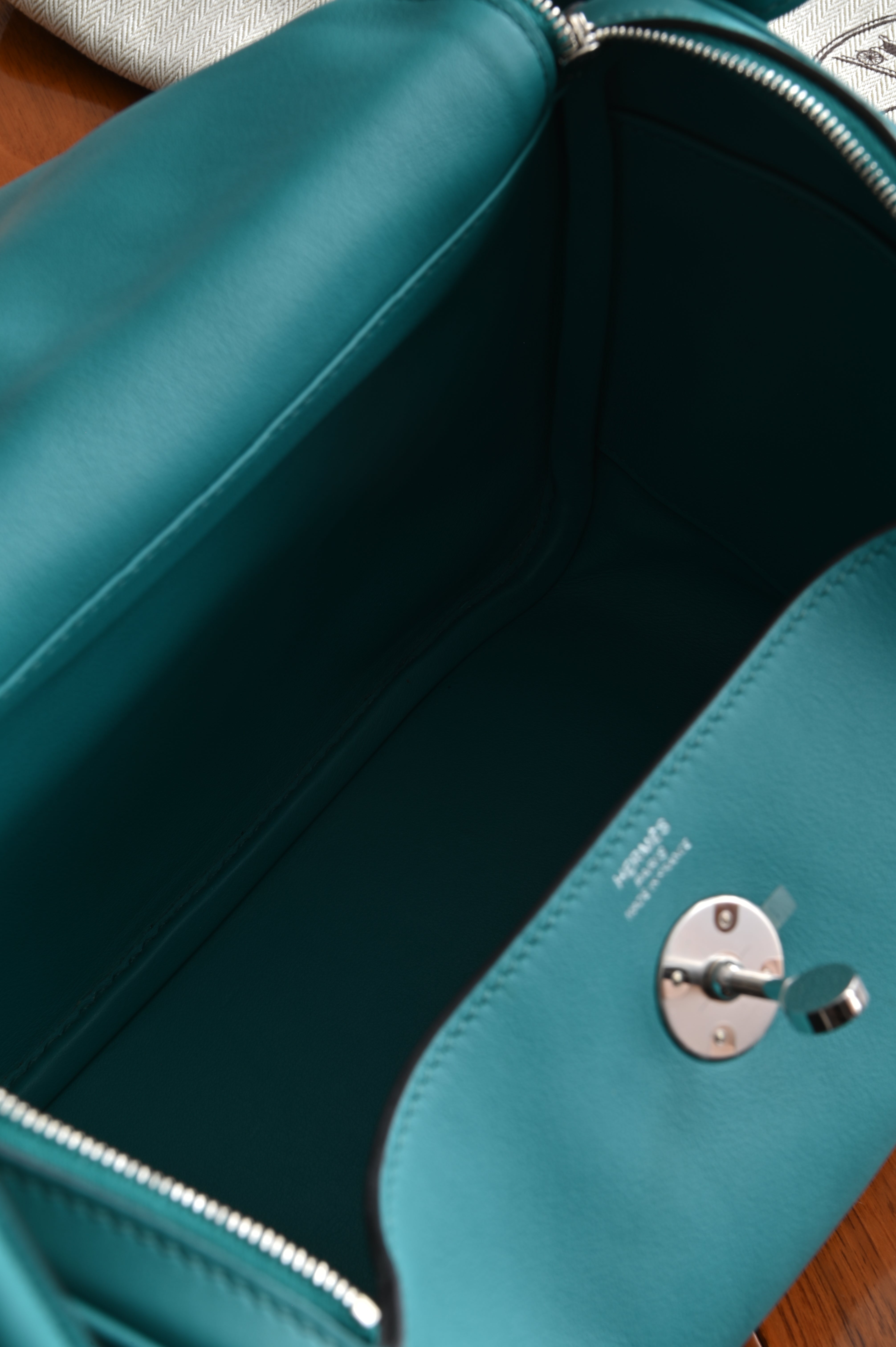 Hermès Lindy 26 Veau Swift leather Bleu Paon bag