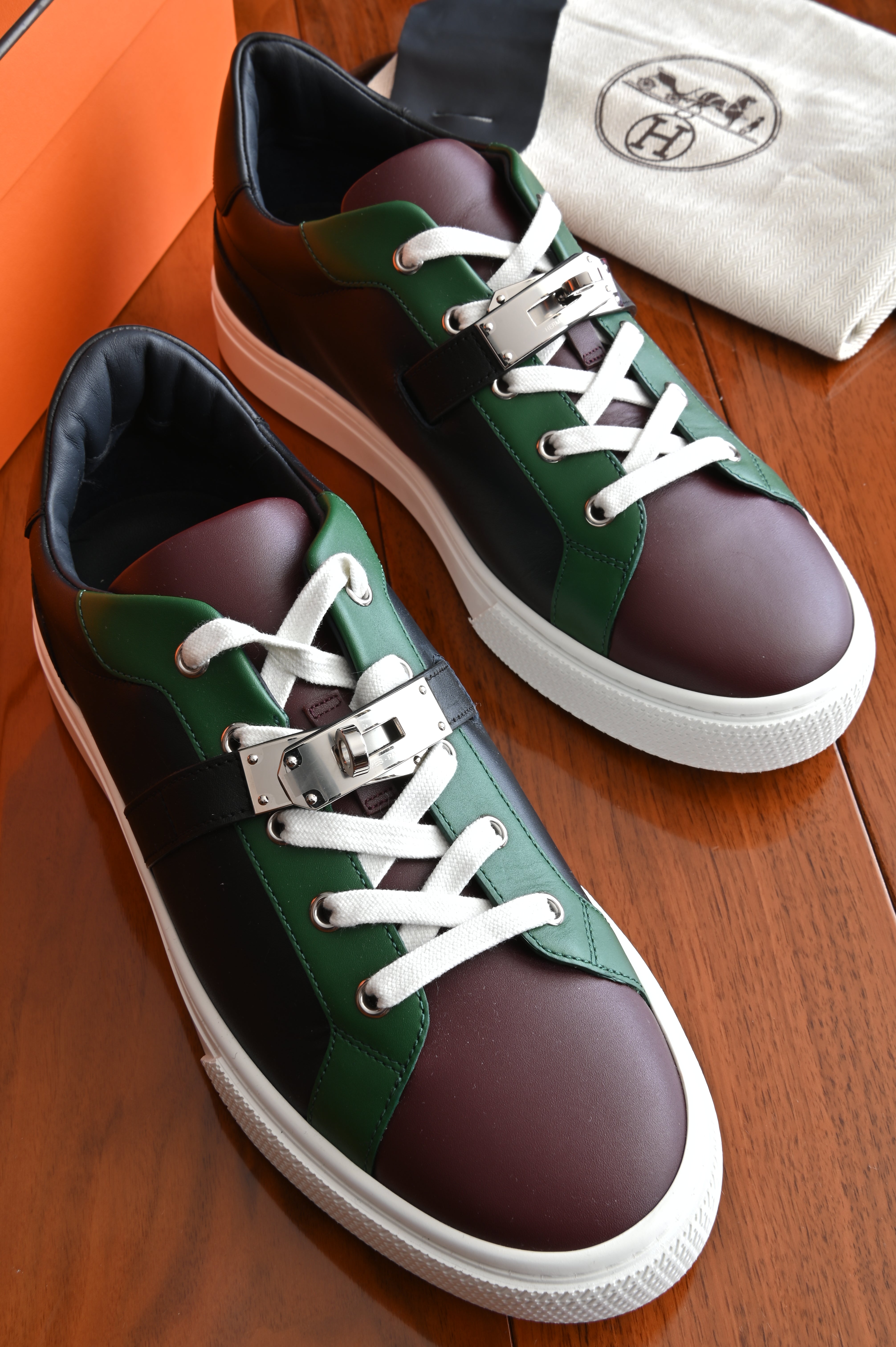 Hermès Tri-tone Day Sneakers