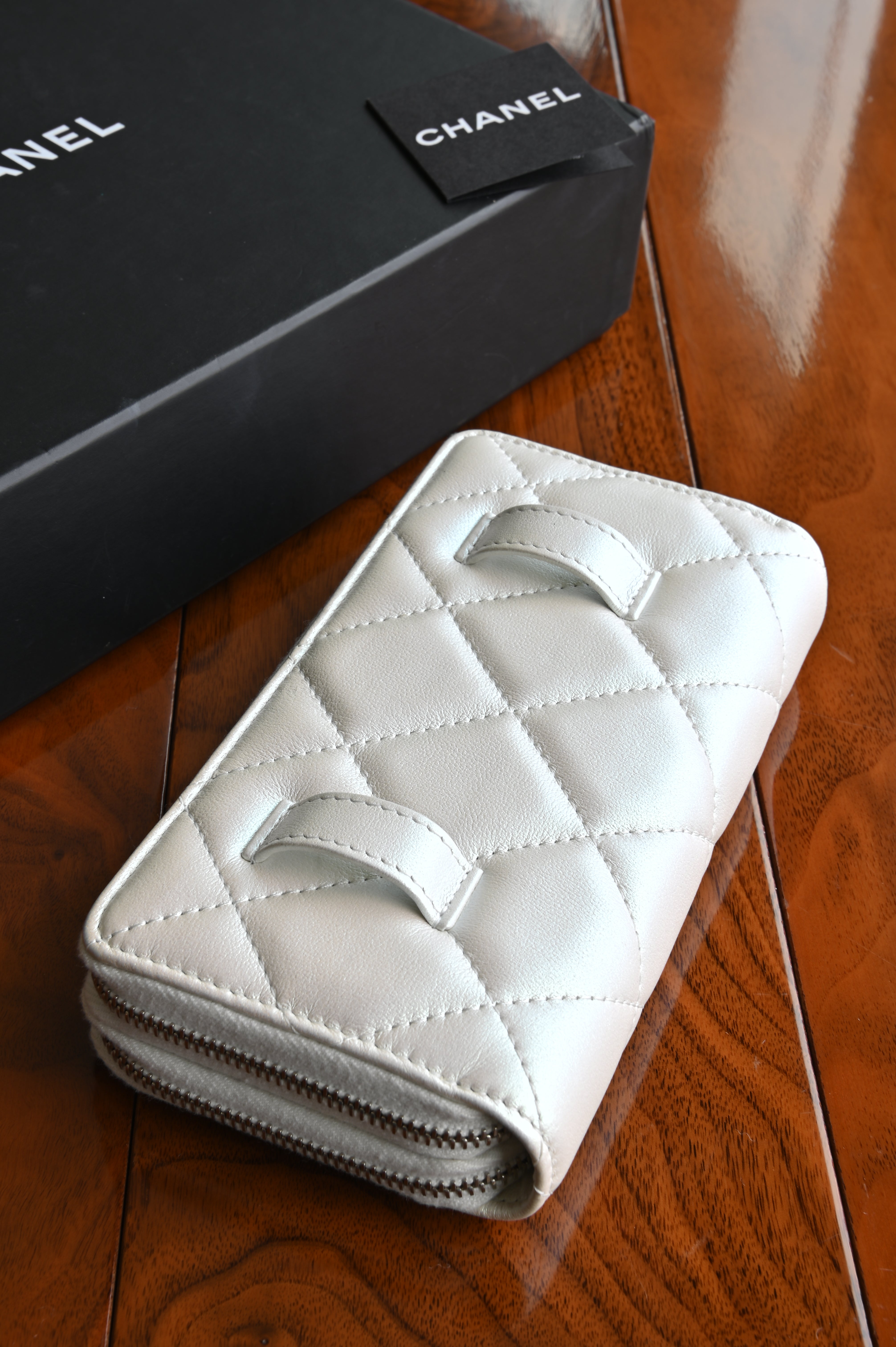 Chanel White Quilted Matelasse Long Wallet