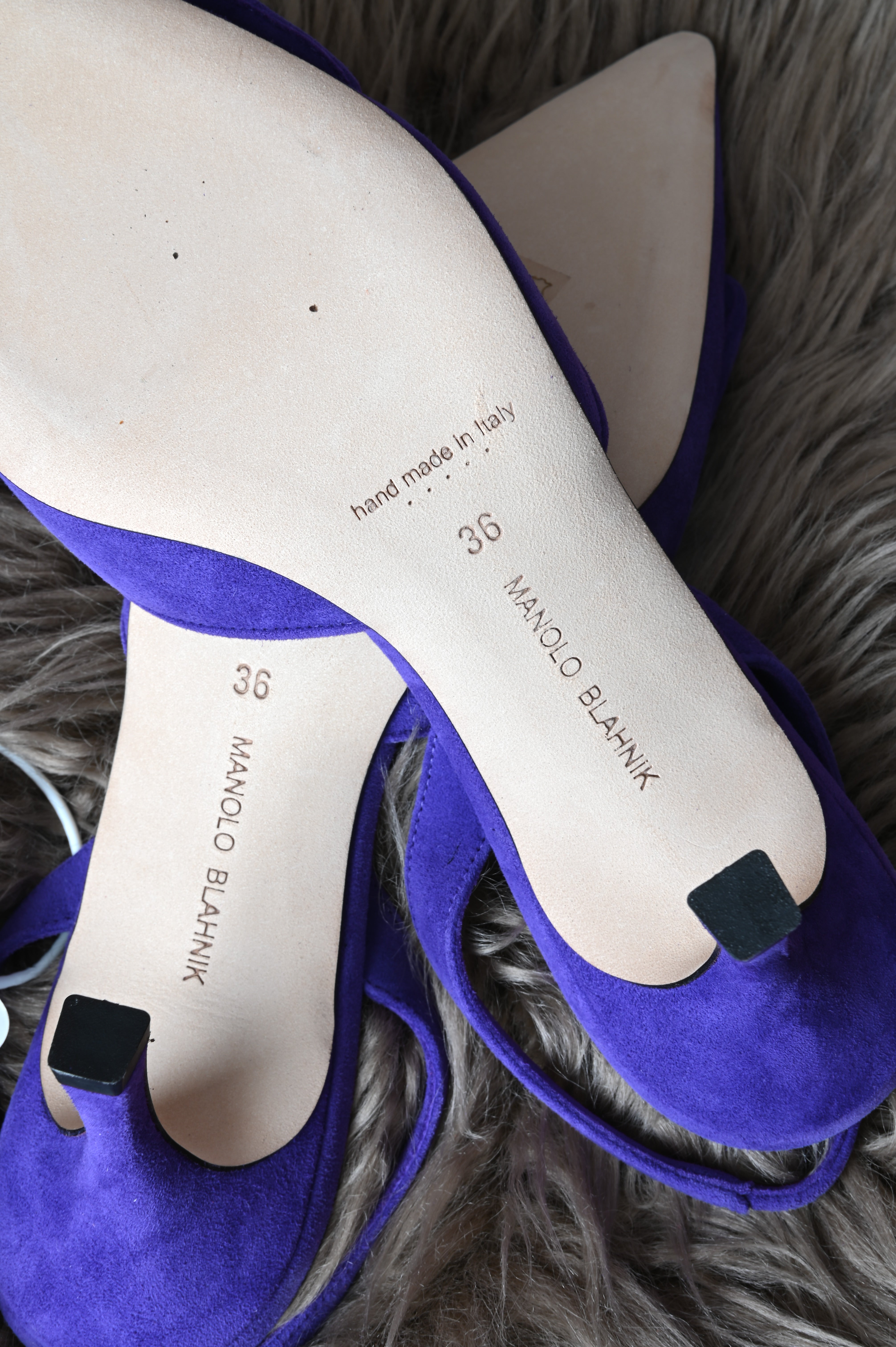 Manolo Blahnik Maysli slingback in Purple suede