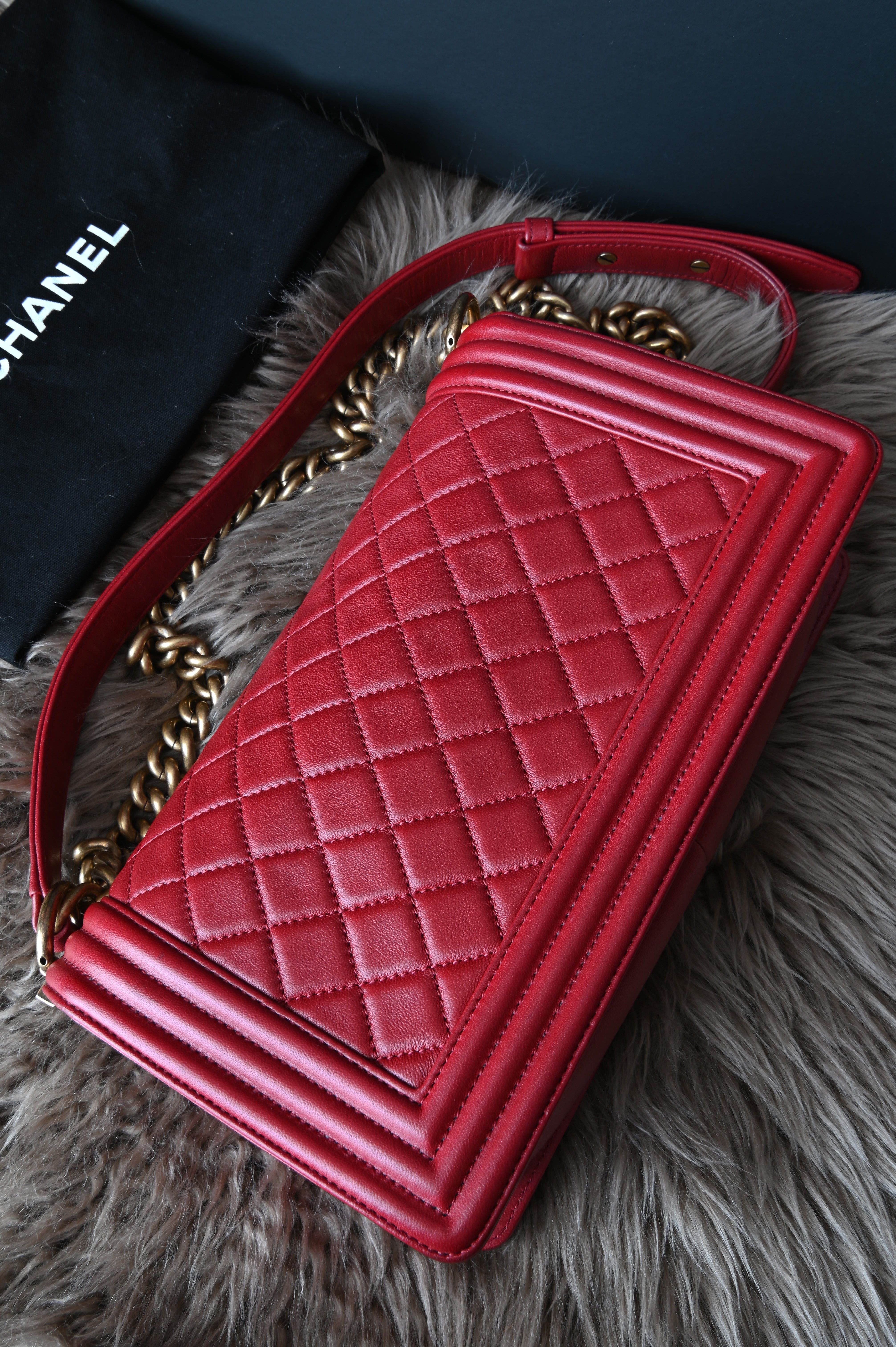 Chanel Le boy medium in soft leather and GHW