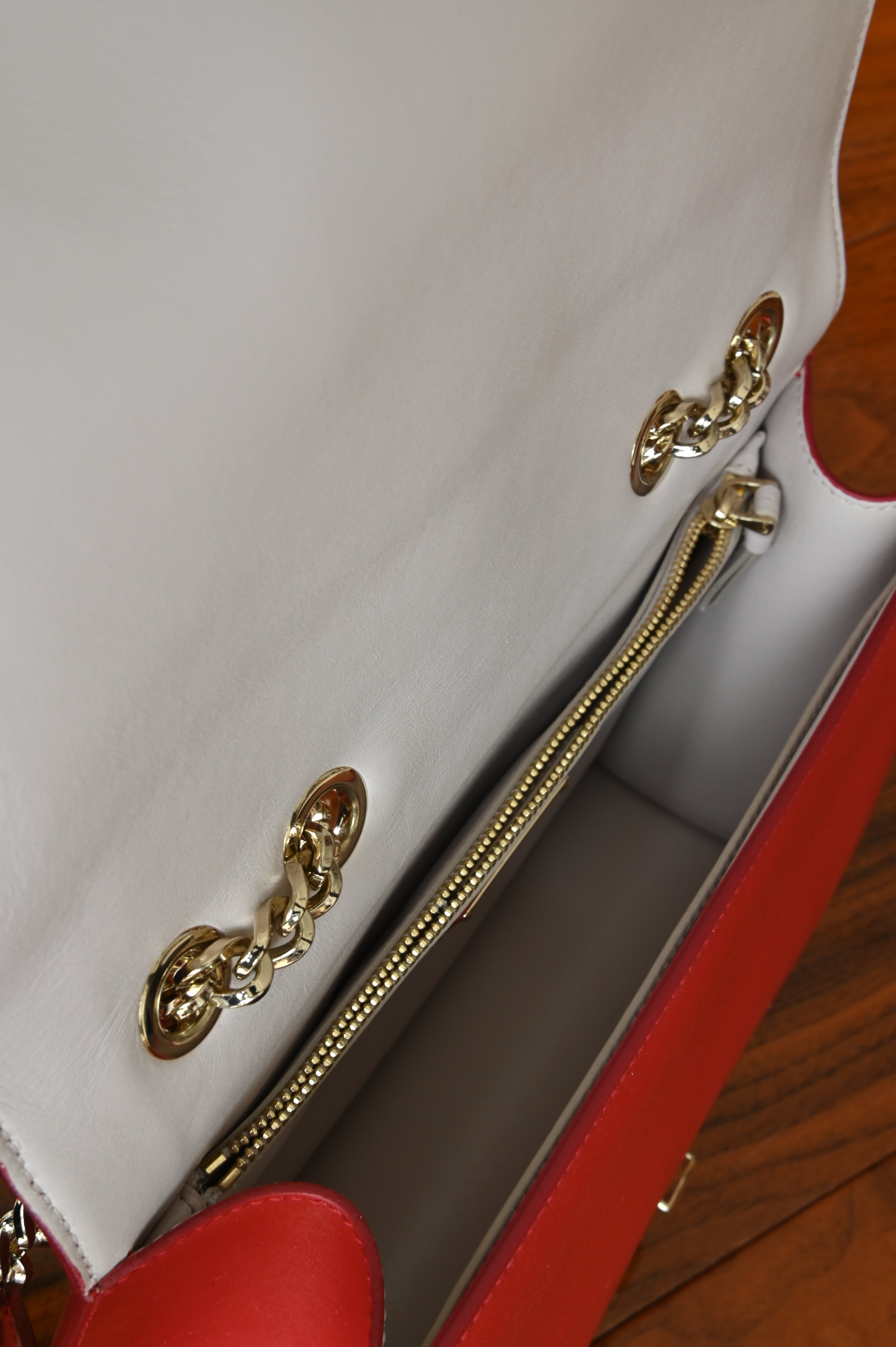 Salvatore Ferragamo Red Shoulder Bag