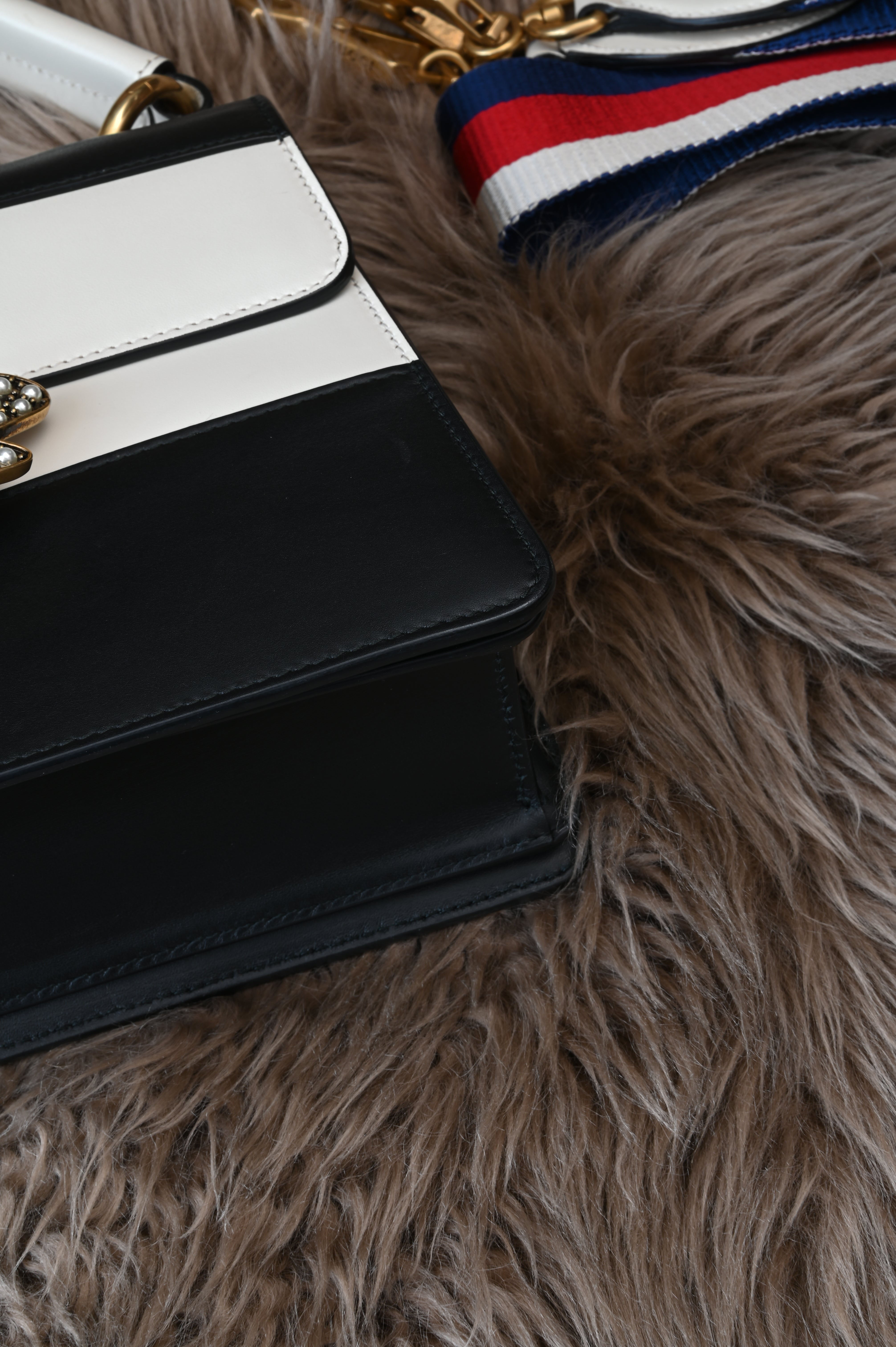 Gucci Queen Margaret Bee Top Handle bag